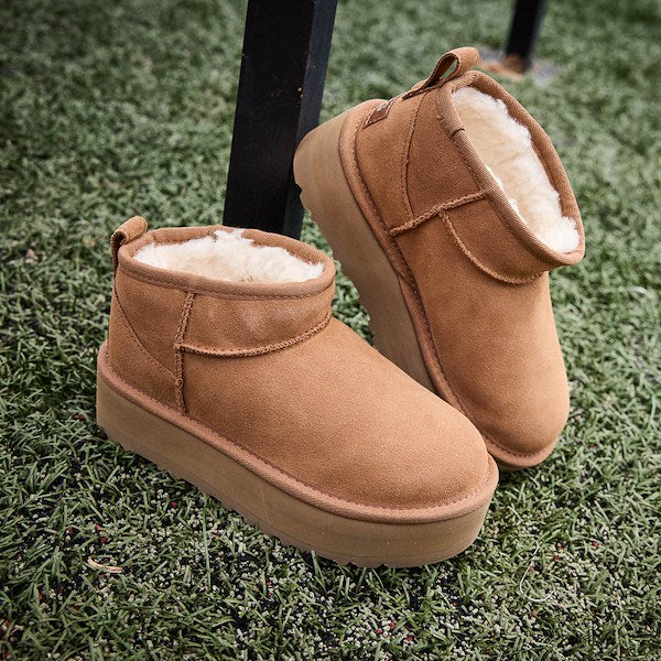 UGG Classic Ultra Mini Platform Boot 'Chestnut' (Kids)