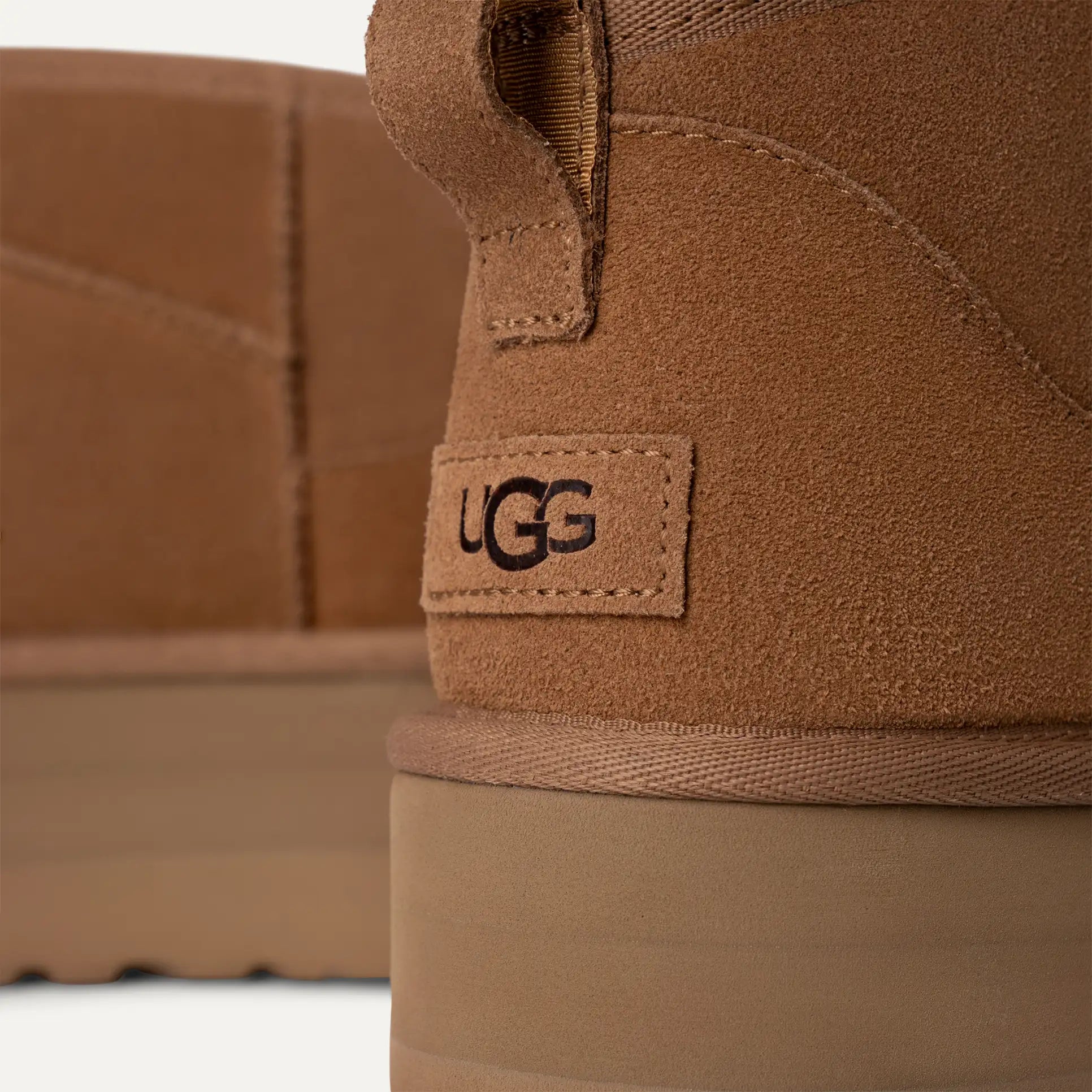 UGG Classic Ultra Mini Platform Boot 'Chestnut' (W)