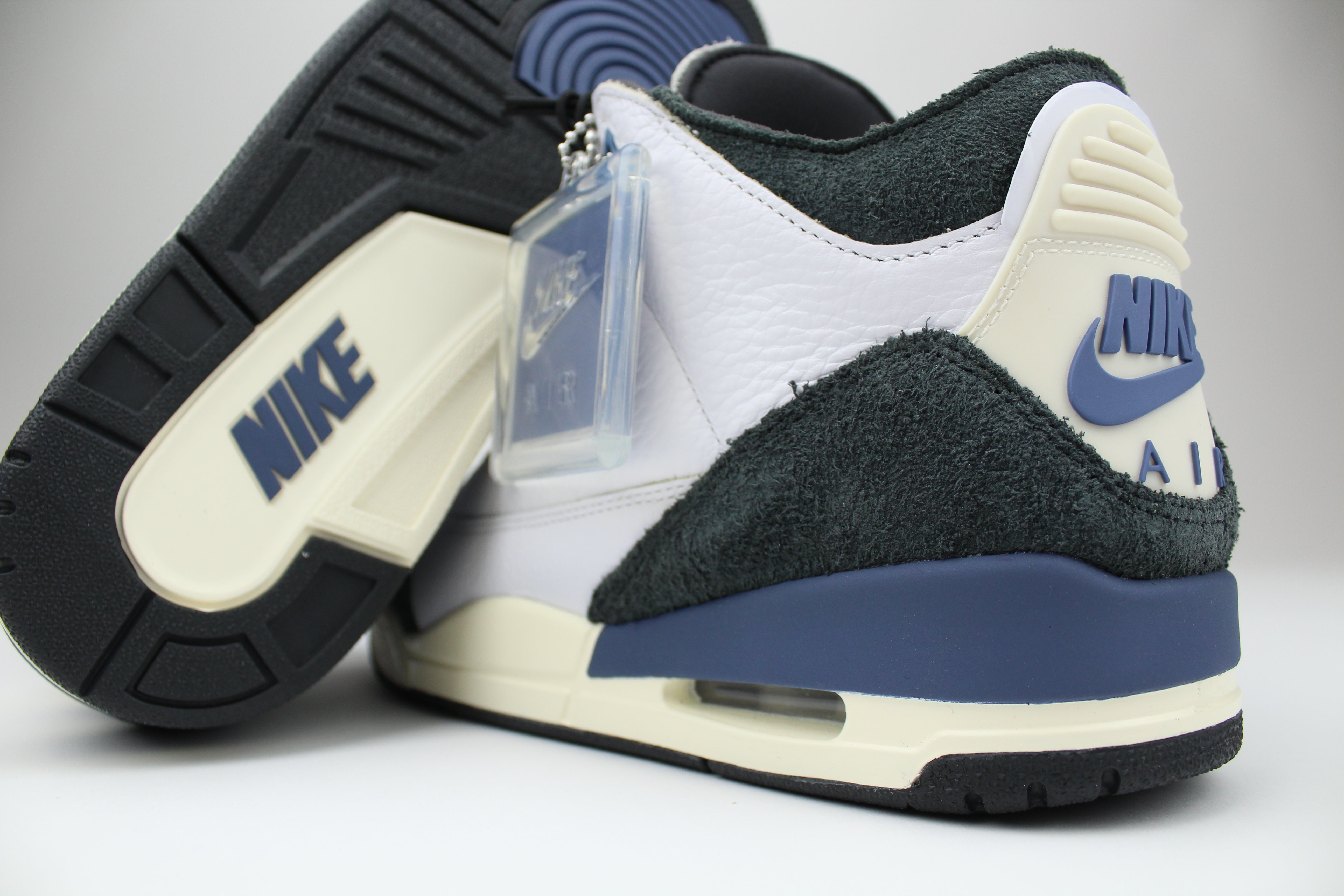 A Ma Maniére x Air Jordan 3 'For The Love' – exclusive collaboration sneakers featuring premium materials, intricate design details, and a unique colourway, ideal for sneaker collectors and streetwear enthusiasts.