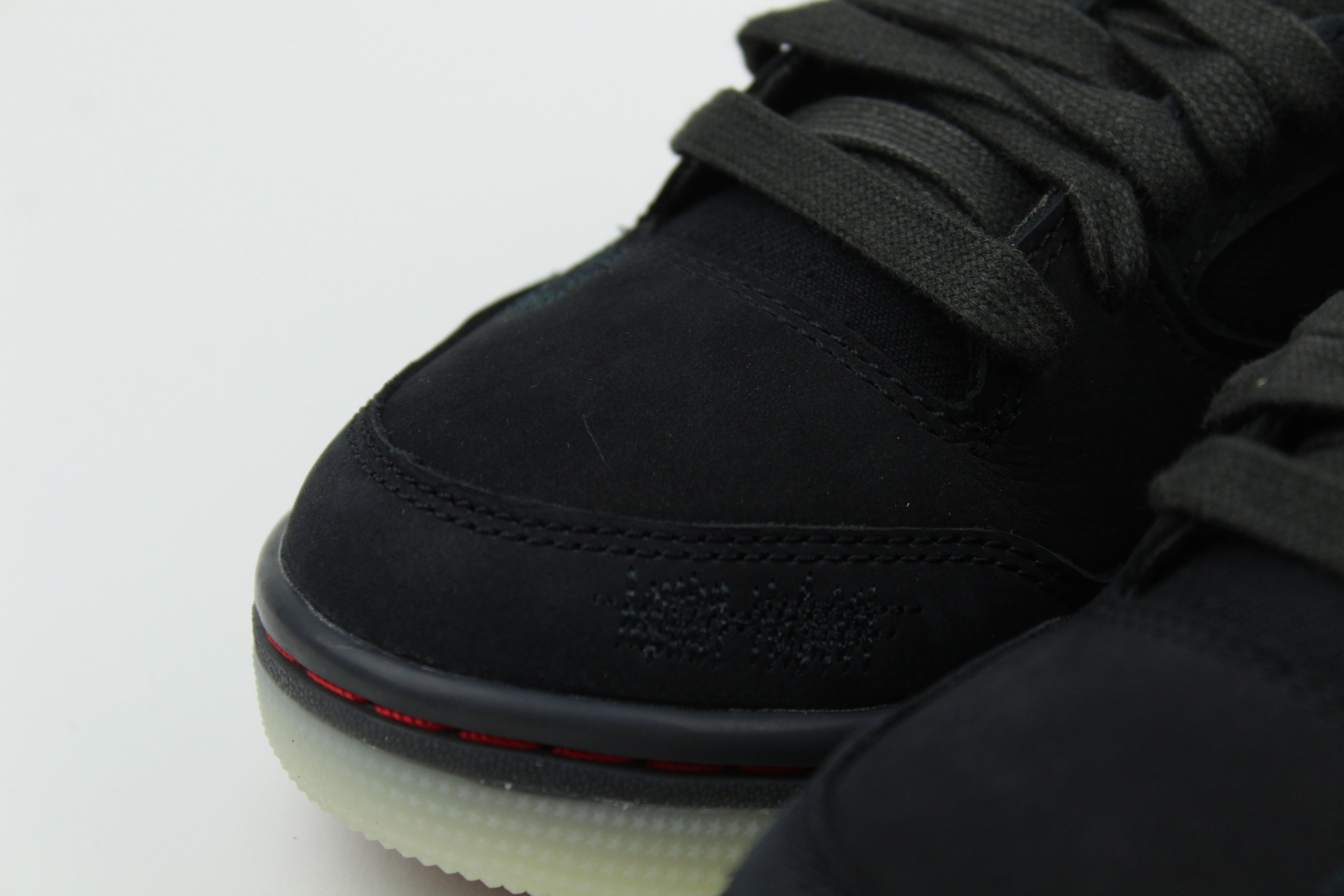 Air Jordan Flight Court x Who Decides War ‘Bred’ (Women’s) blends classic Jordan style with raw edge and elevated detailing, style with cargos and statement pieces for a clean creative look.