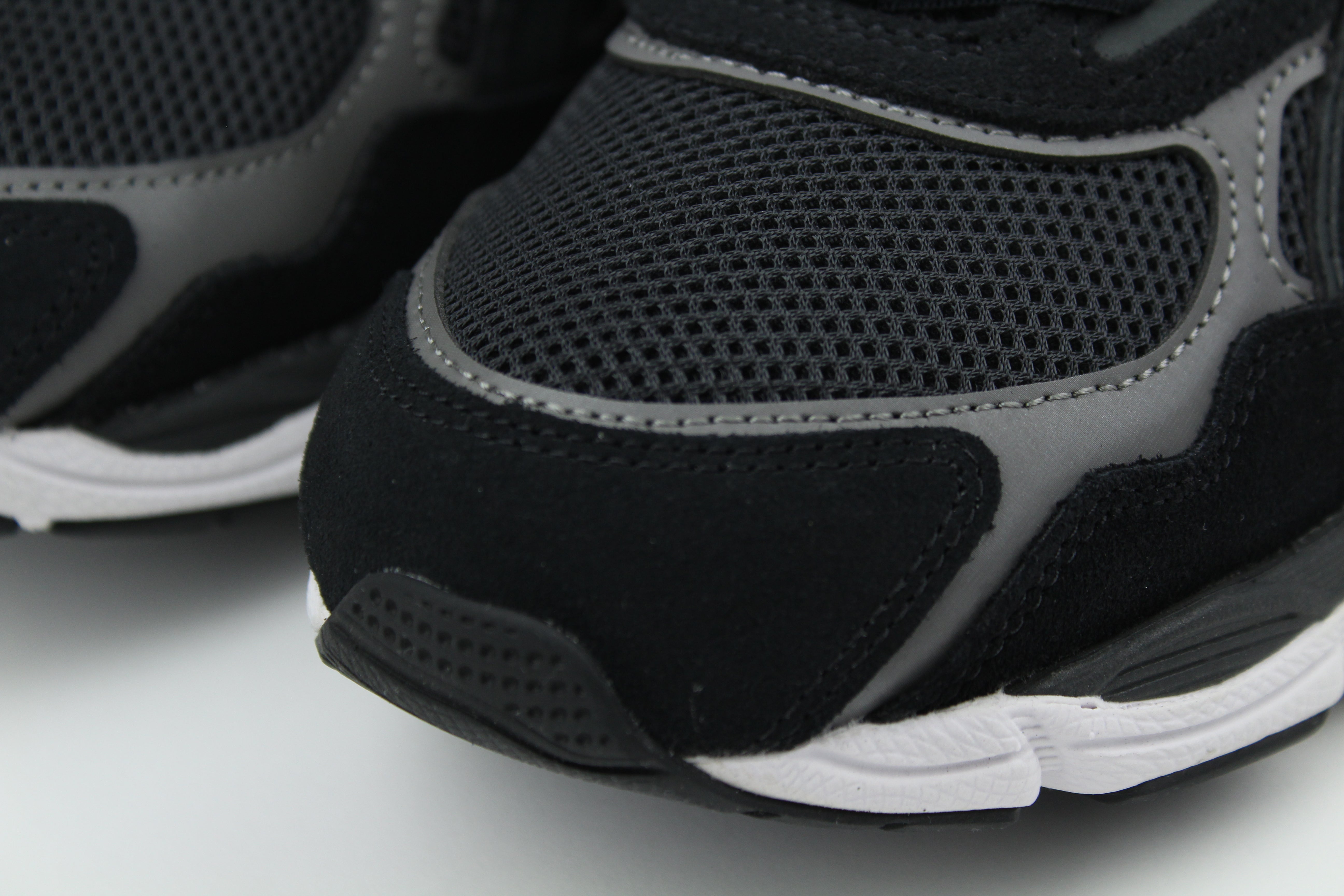 ASICS Gel-NYC Graphite Grey – Modern Running-Inspired Sneakers, Grey Lifestyle Shoes, Comfortable Streetwear Trainers