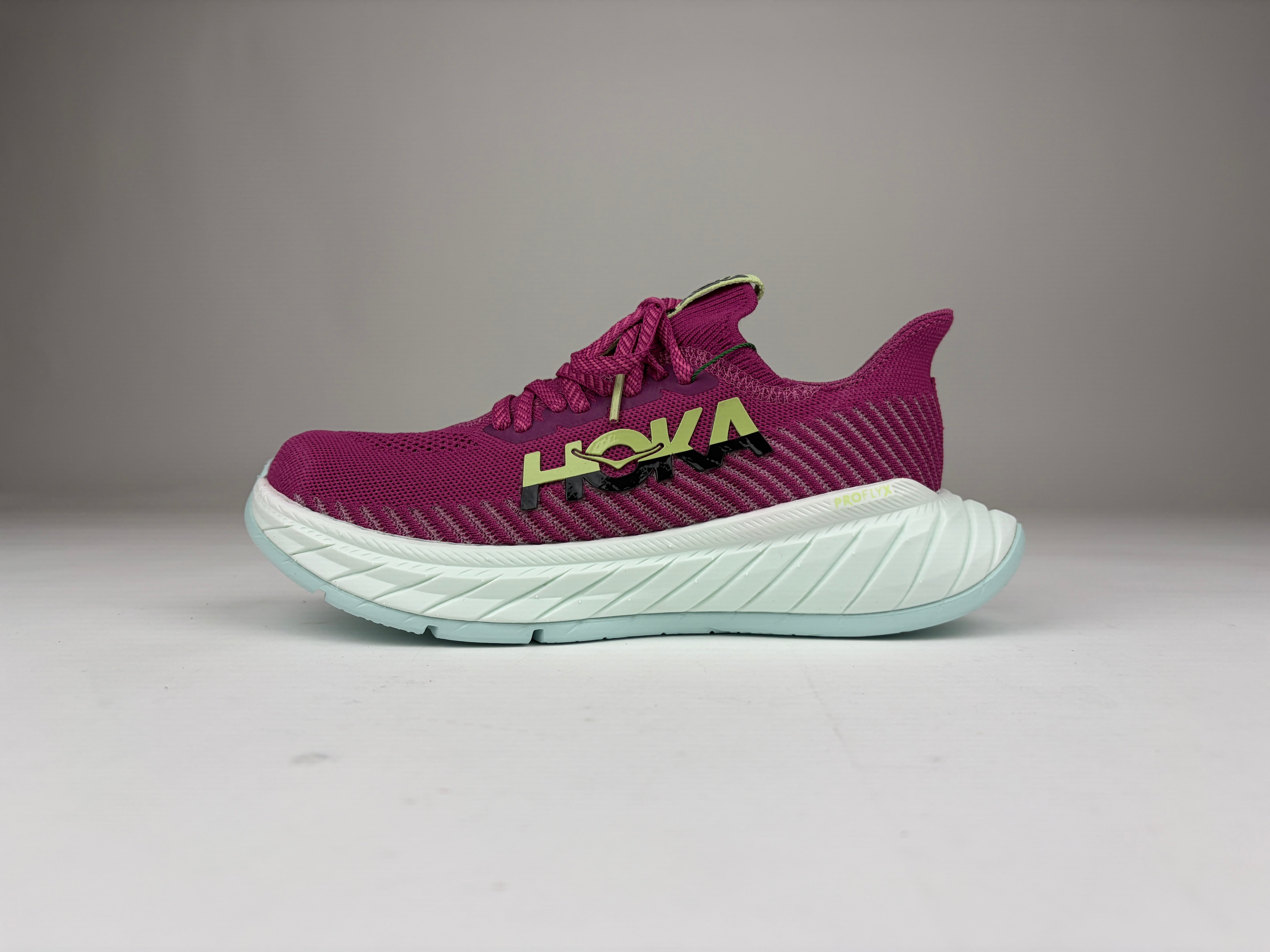 Hoka One One Carbon X 3 Festival Fuchsia (W) - Size 37 1/3 (ARCHIVE)