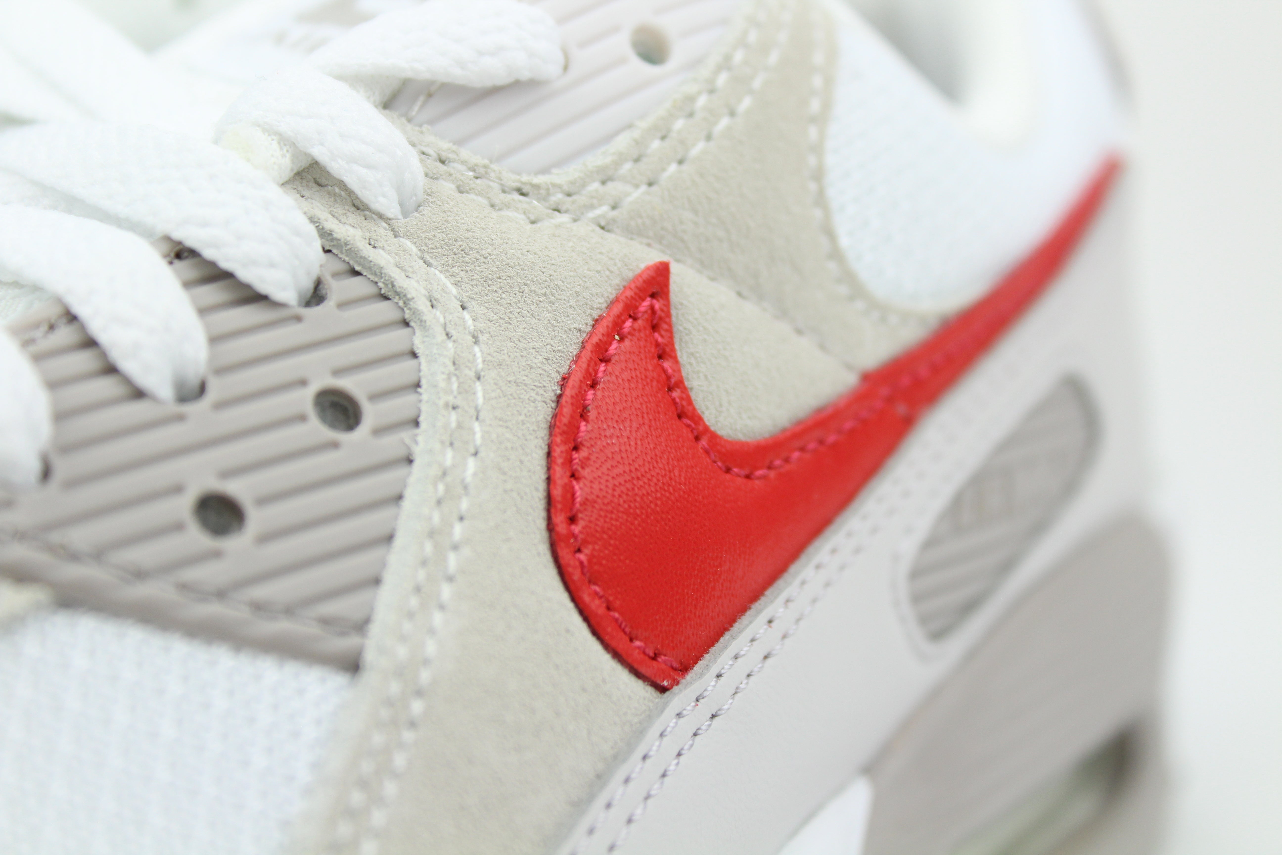 Nike Air Max 90 'College Grey & University Red'