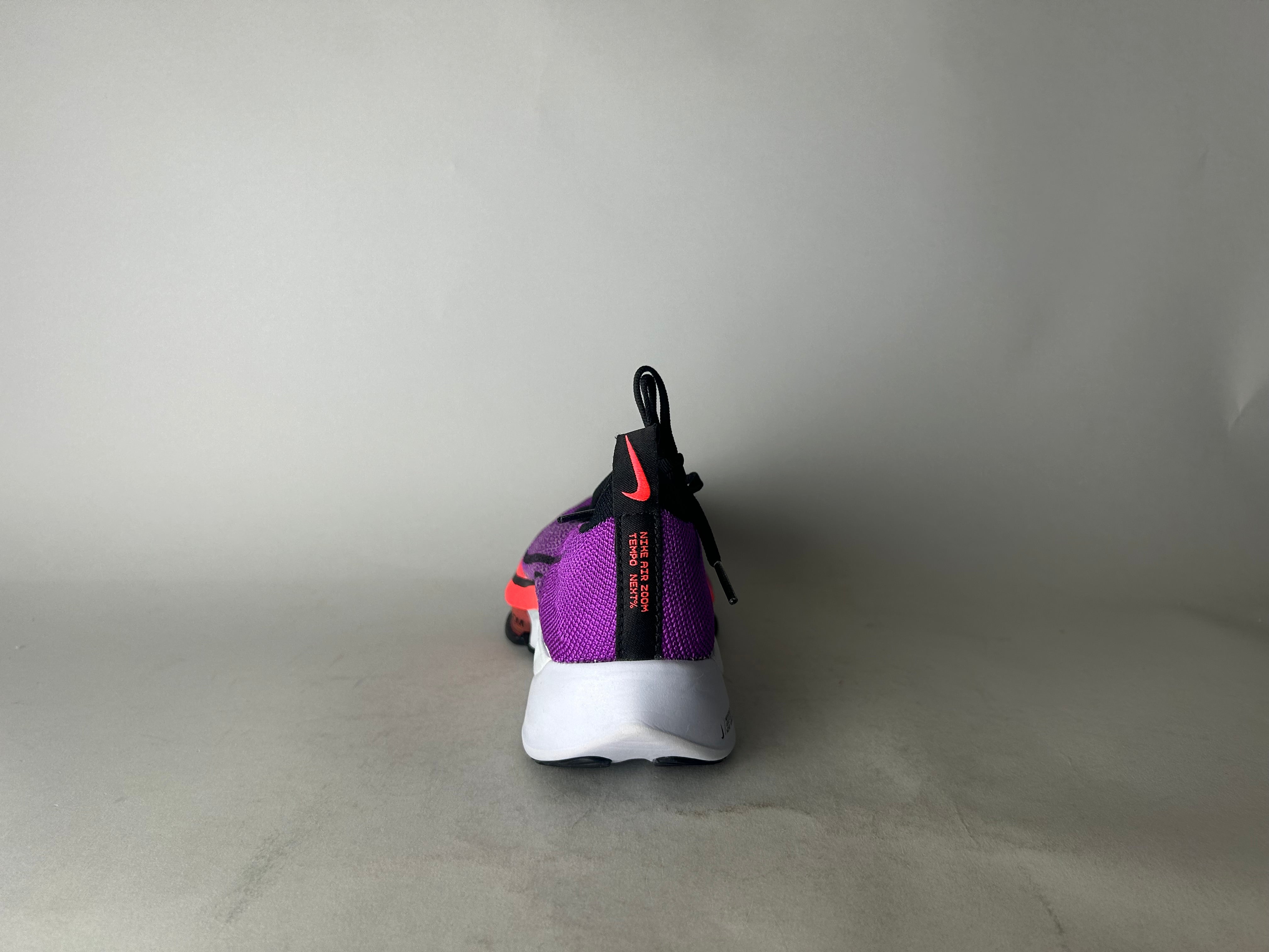 Nike Air Zoom Tempo Next% Flyknit Hyper Violet (W) - Size 36.5 (ARCHIVE)