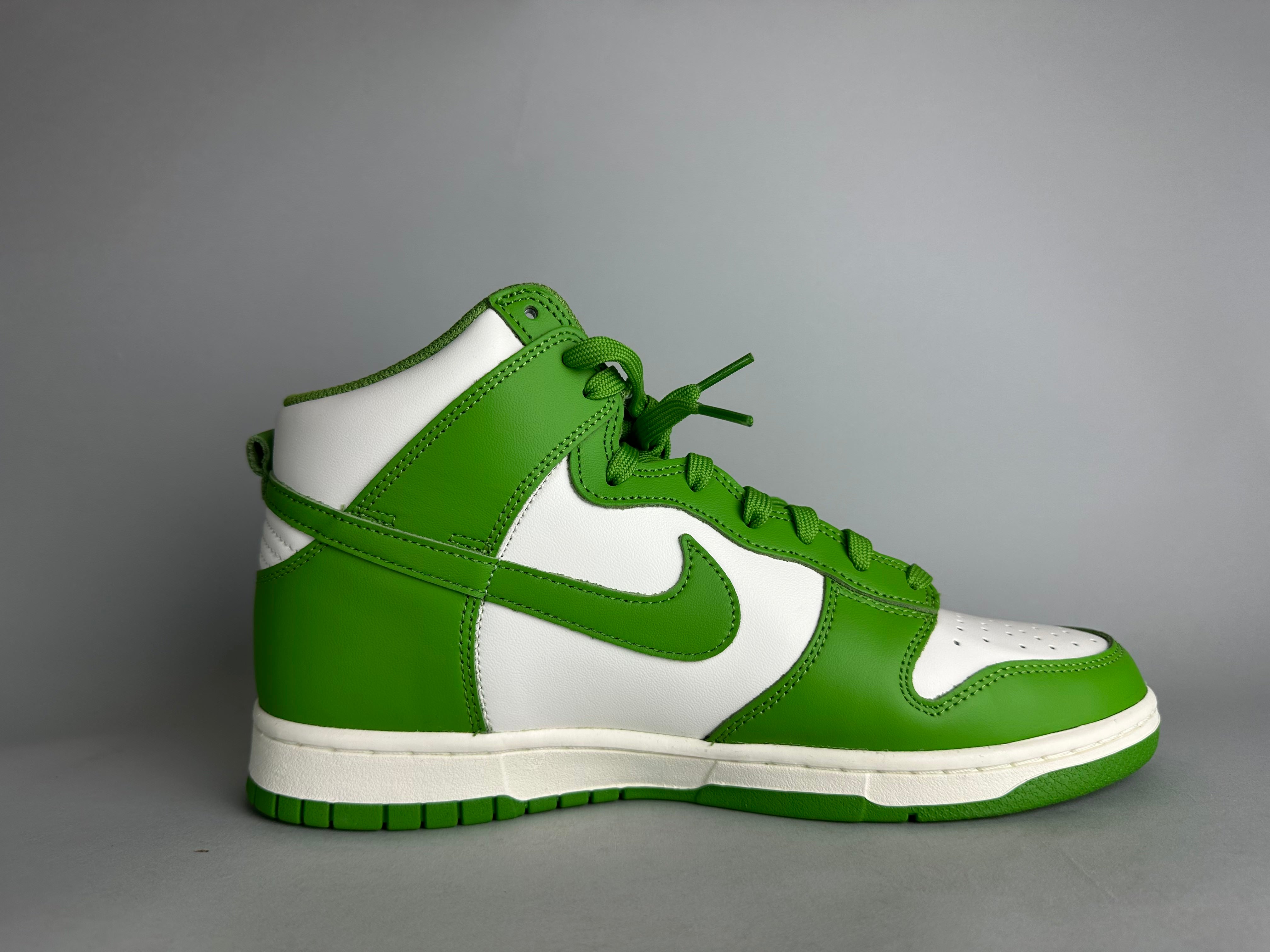 Nike Dunk High 'Chlorophyll' (W) - Size 43 (ARCHIVE)