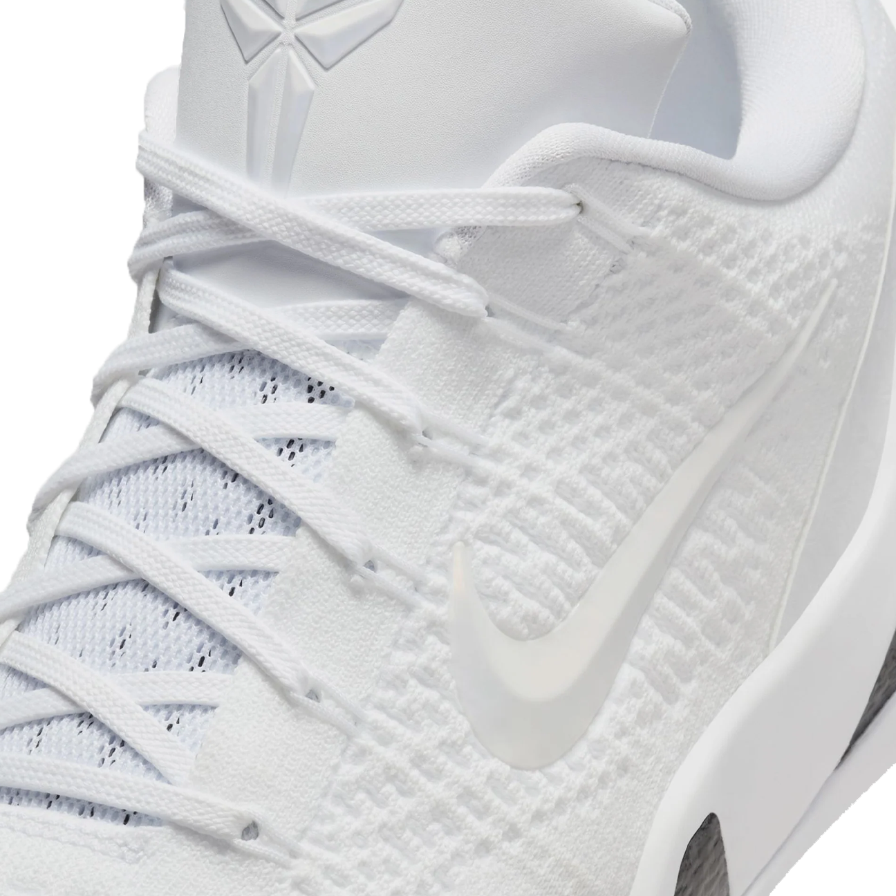 Nike Kobe 9 Elite Low Protro 'Halo'