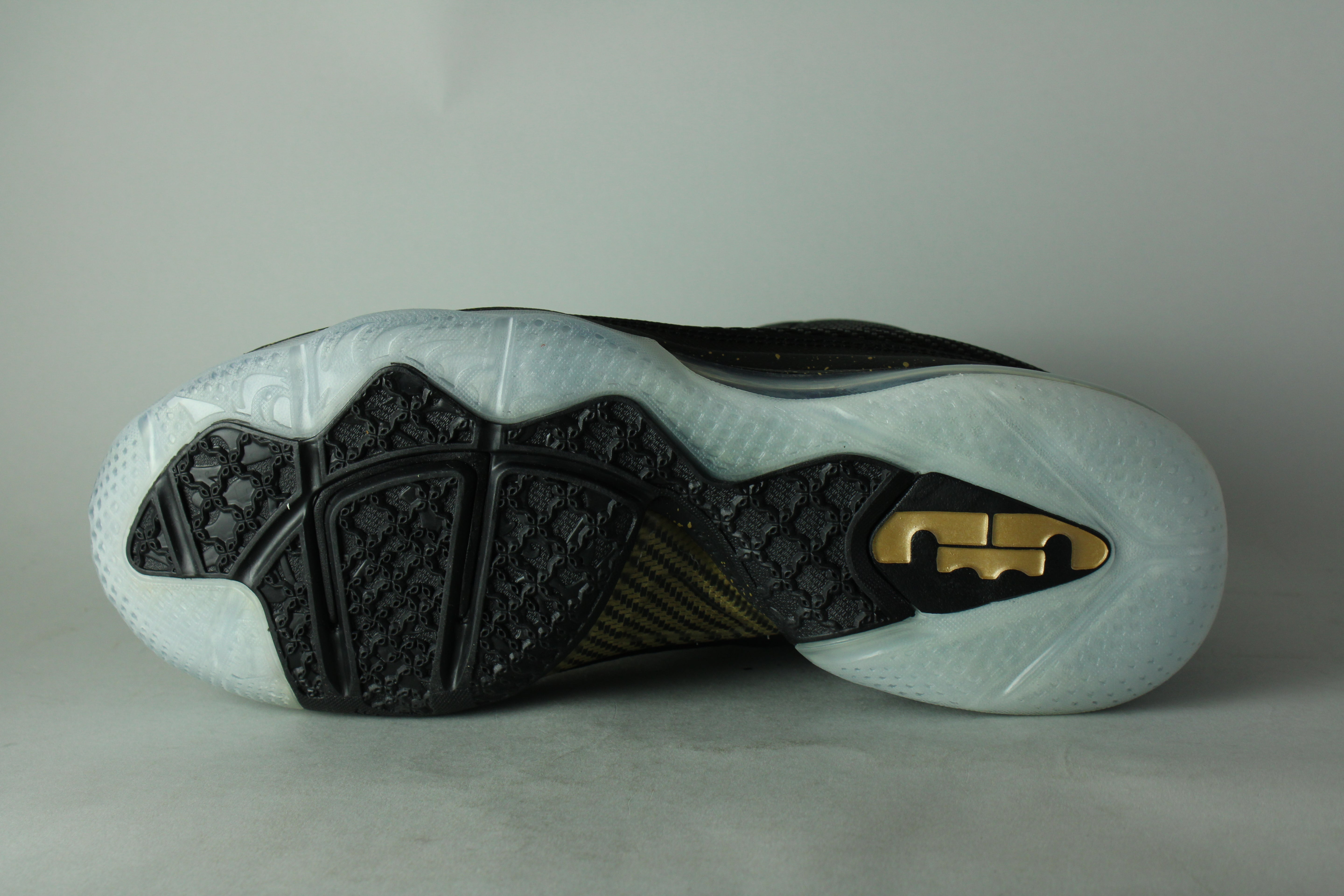 Nike LeBron 9 'Watch The Throne' (2022) - Size 44 (ARCHIVE)