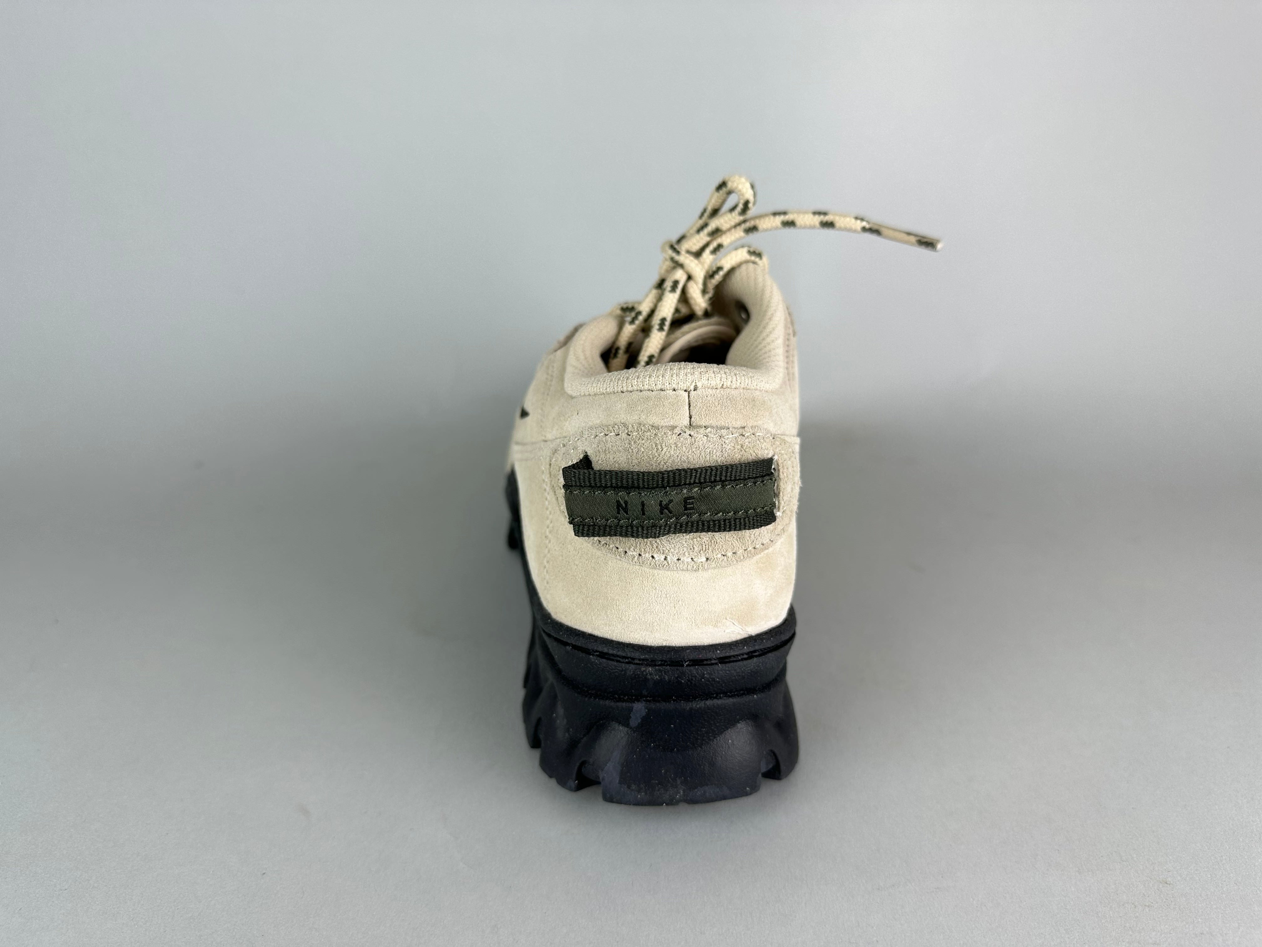 Nike Wmns Lahar Low 'Rattan' - Size 40 (ARCHIVE)