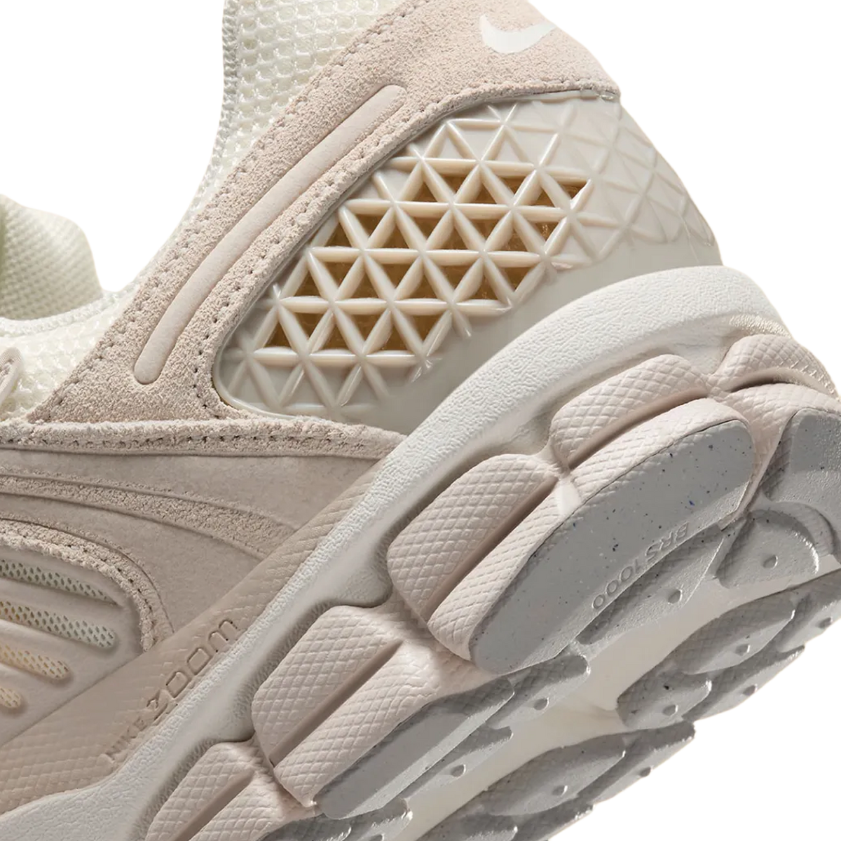 Nike Zoom Vomero 5 'Light Orewood Brown'