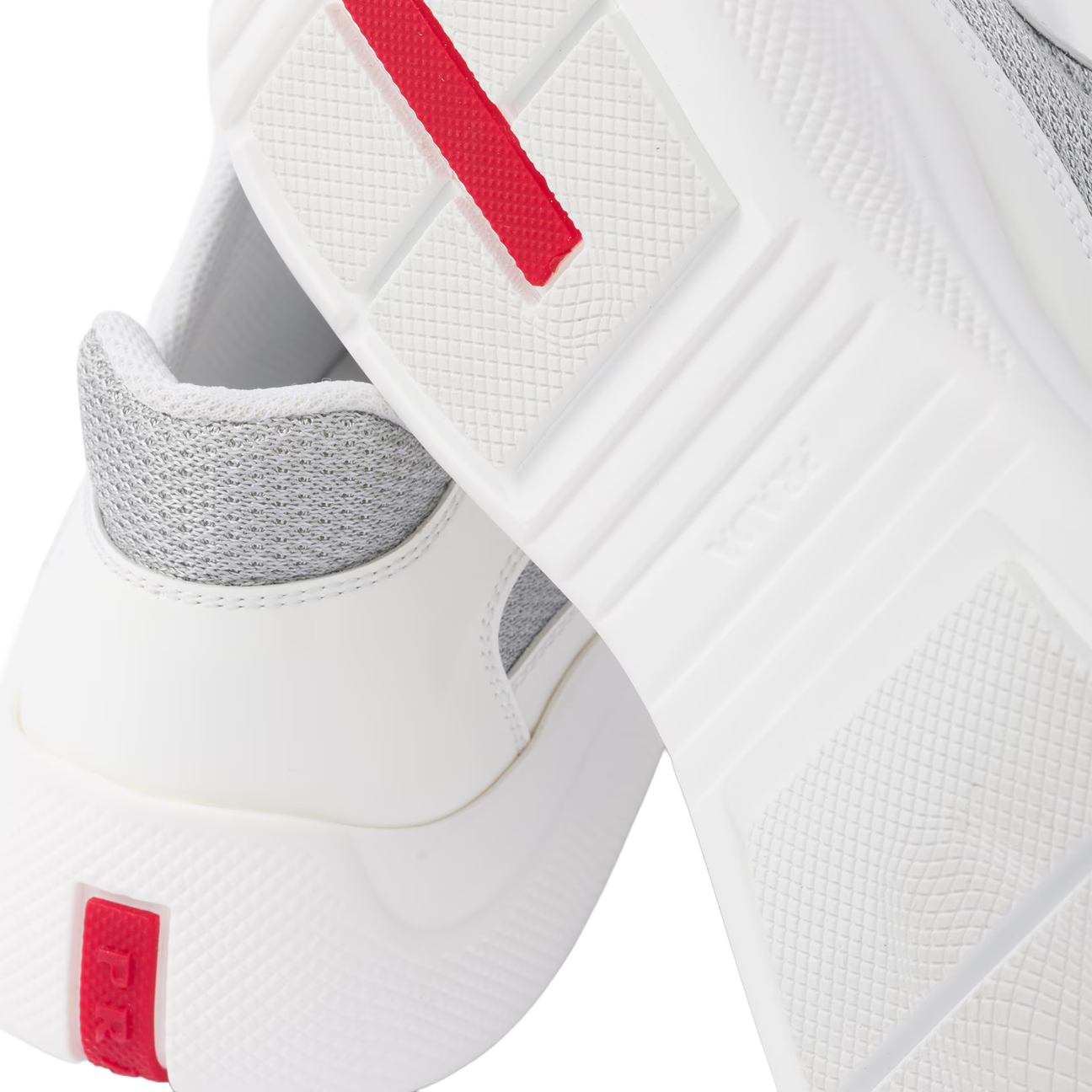 Prada America's Cup 'White Silver'