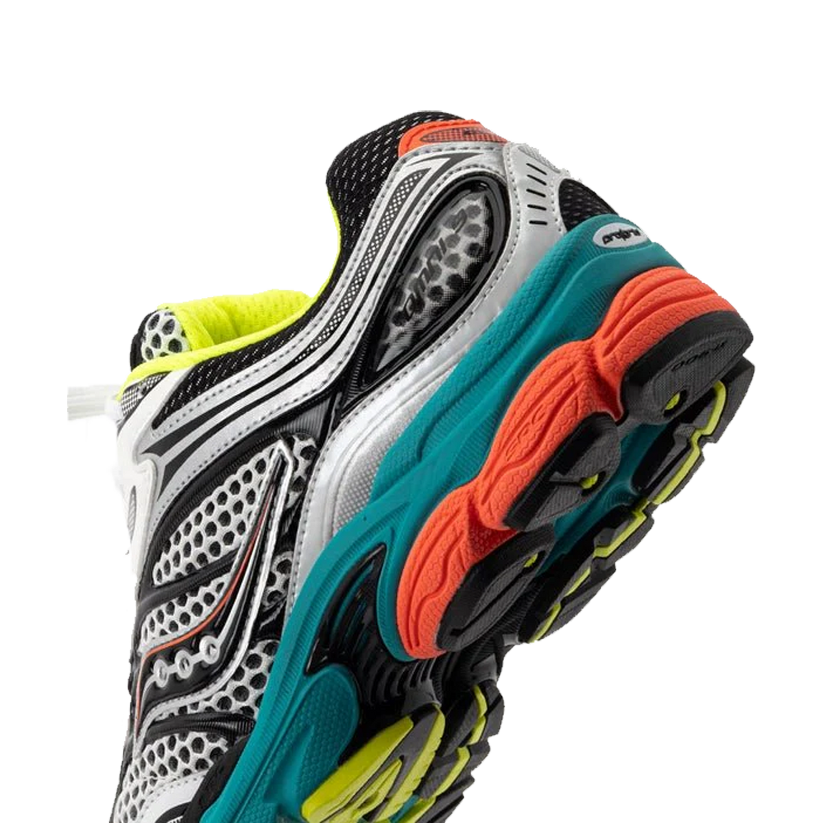 Saucony ProGrid Omni 9 'Mutant' photo 7