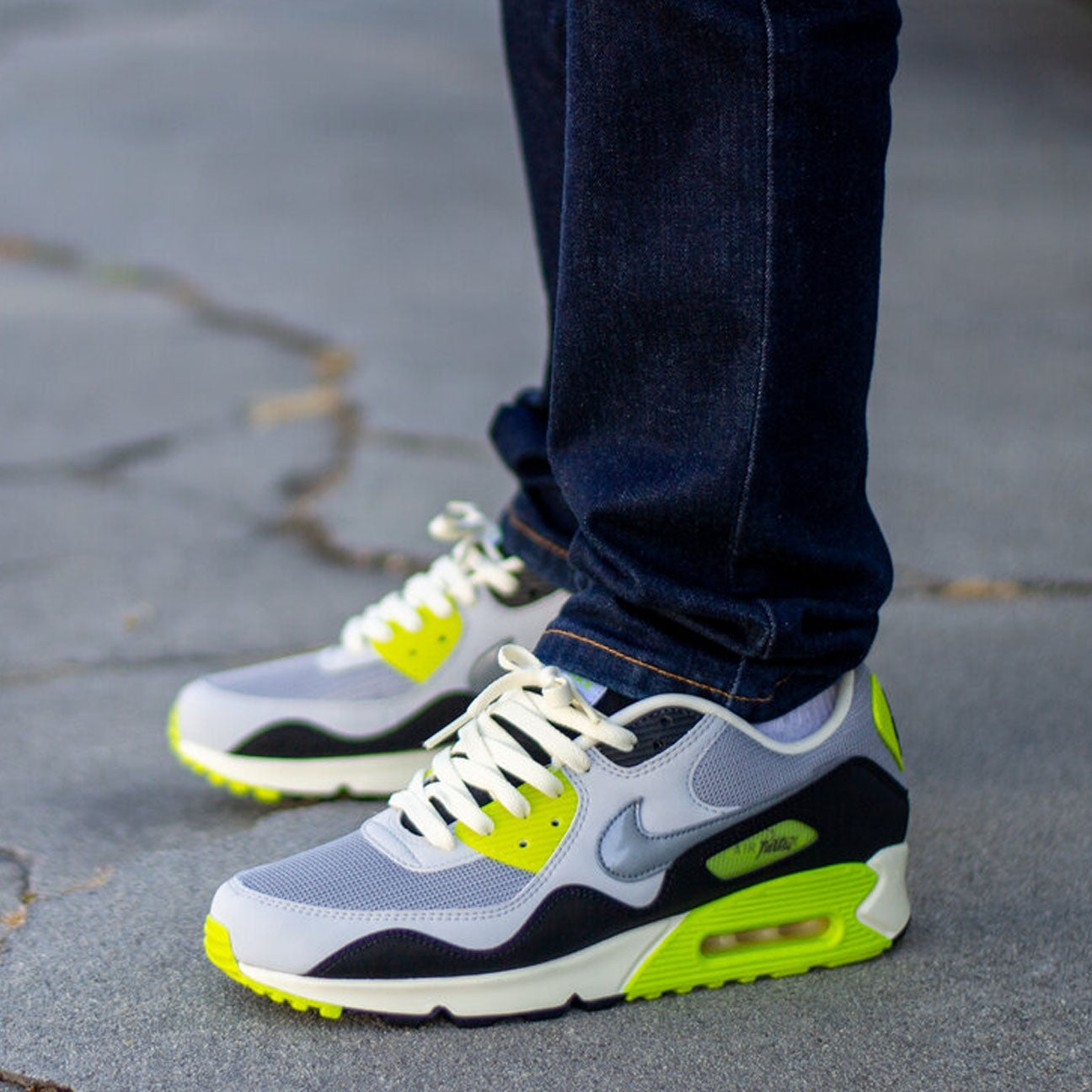 Nike Air Max 90 'Cyber'