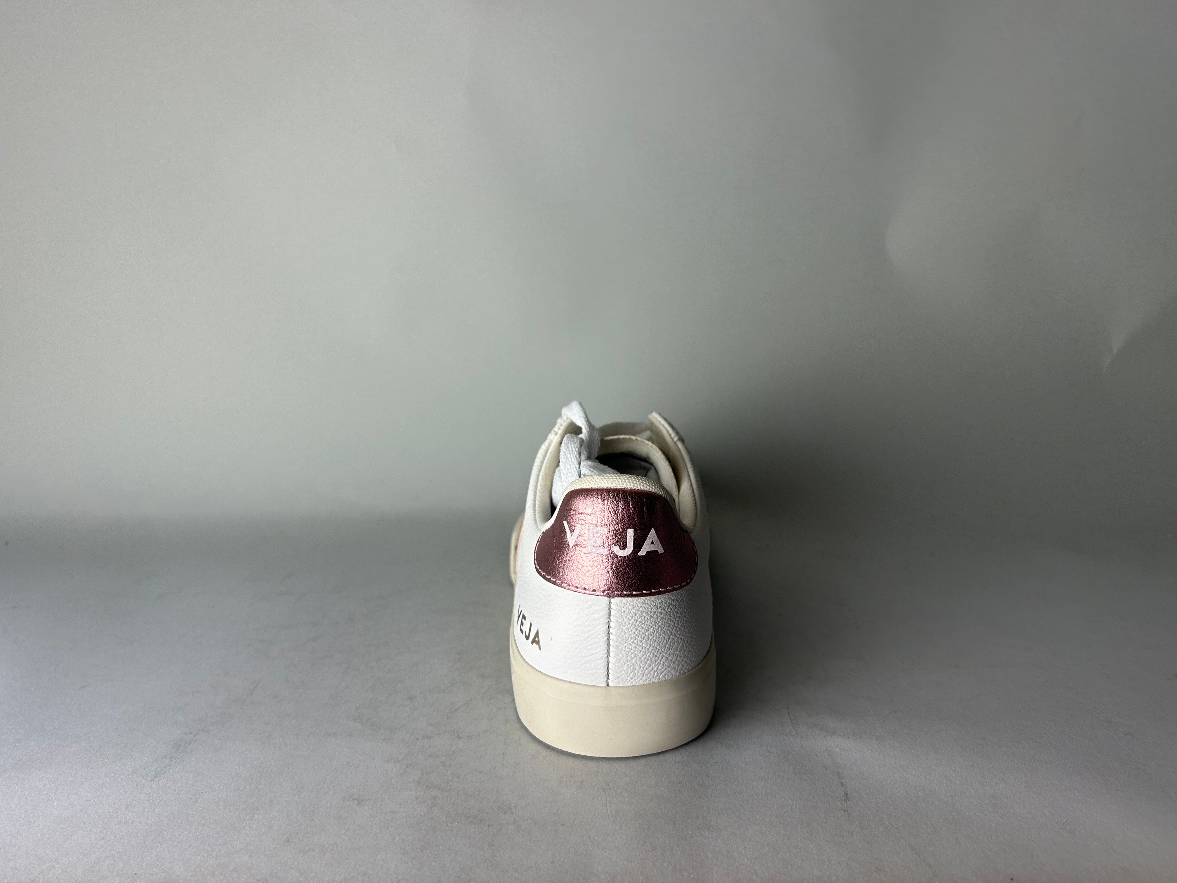 Veja Campo 'Pink' - Size 40 (ARCHIVE)