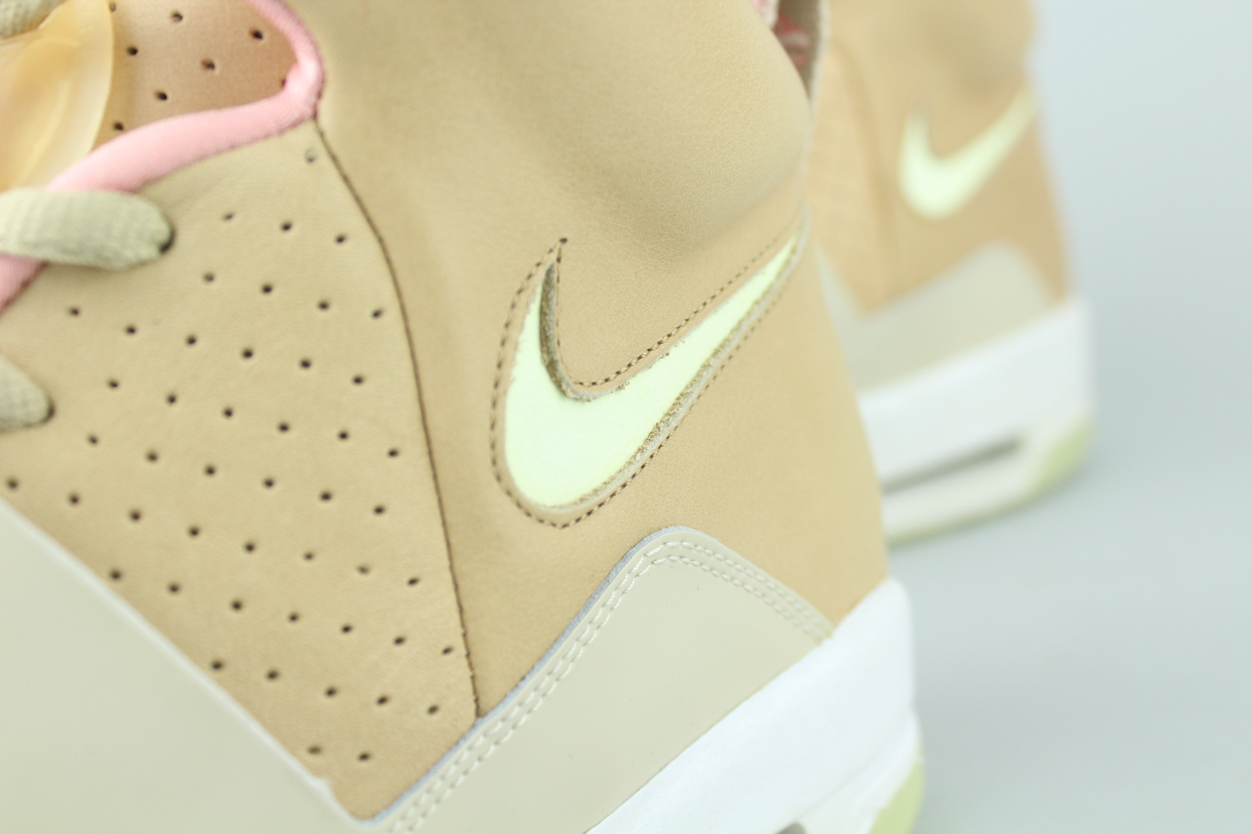 nike air yeezy 1 white