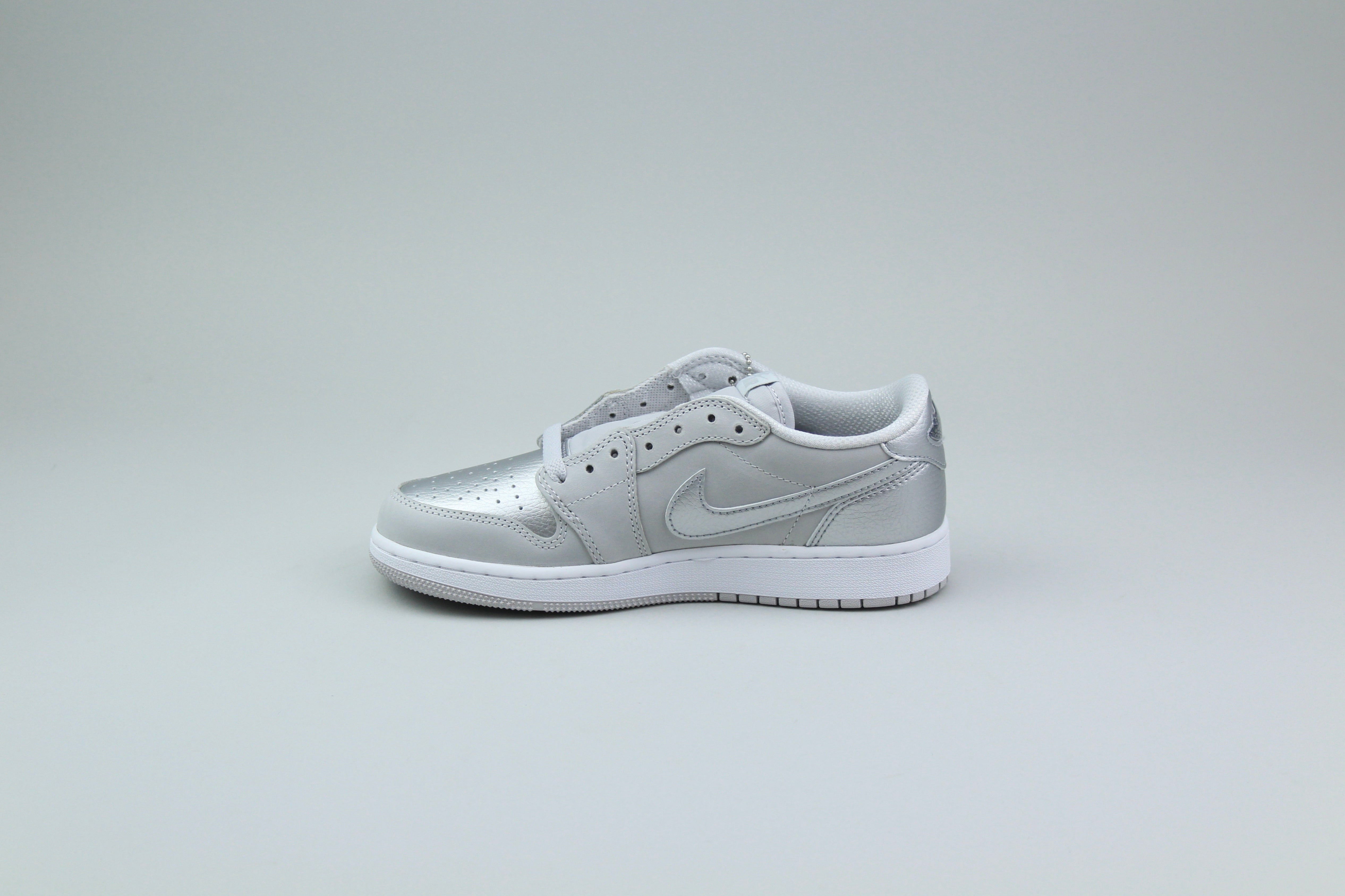 Air Jordan 1 Low OG GS 'Metallic Silver'-9511435370826-The Attic