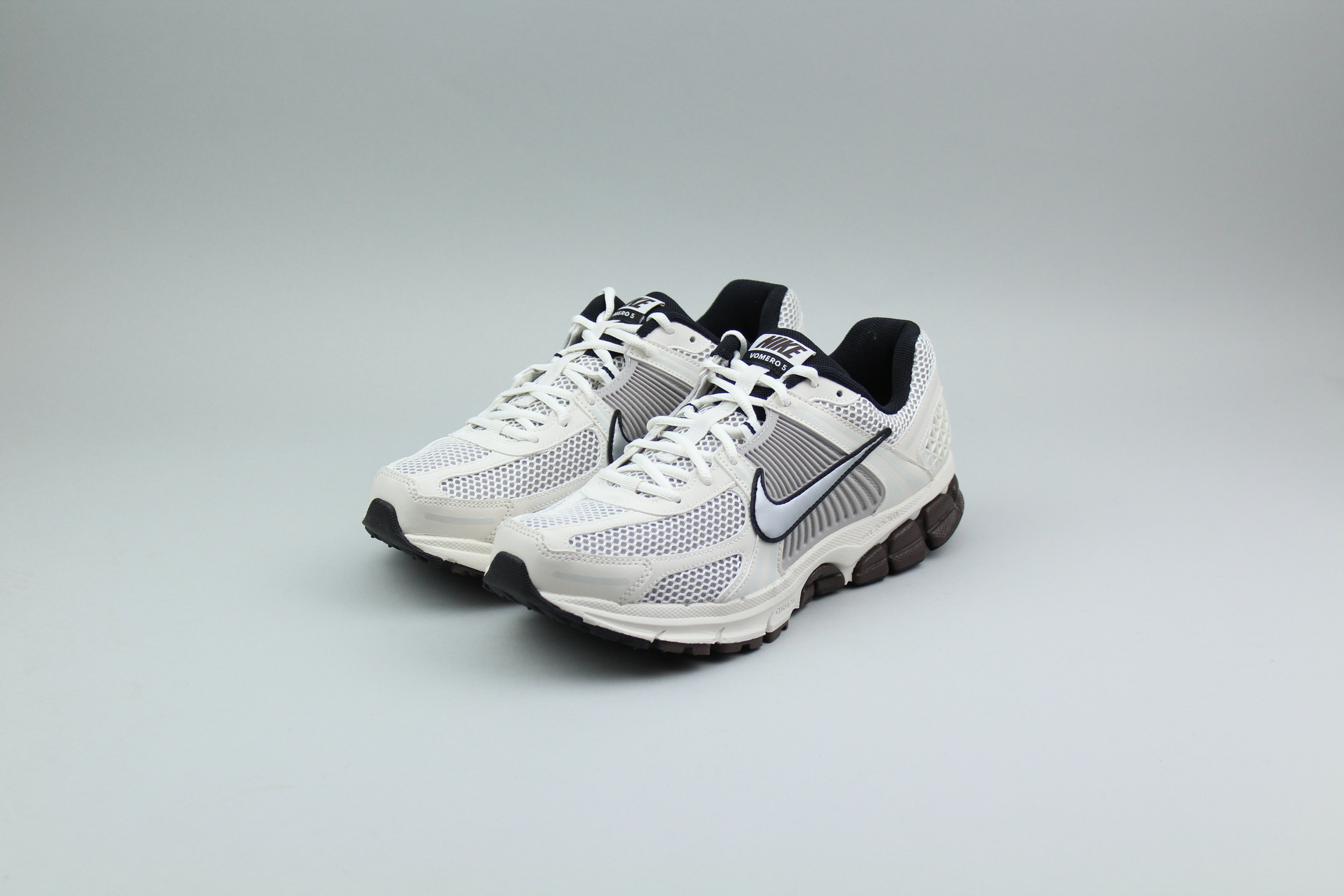 Nike Zoom Vomero 5 'Phantom Sail'-9559187554634-The Attic