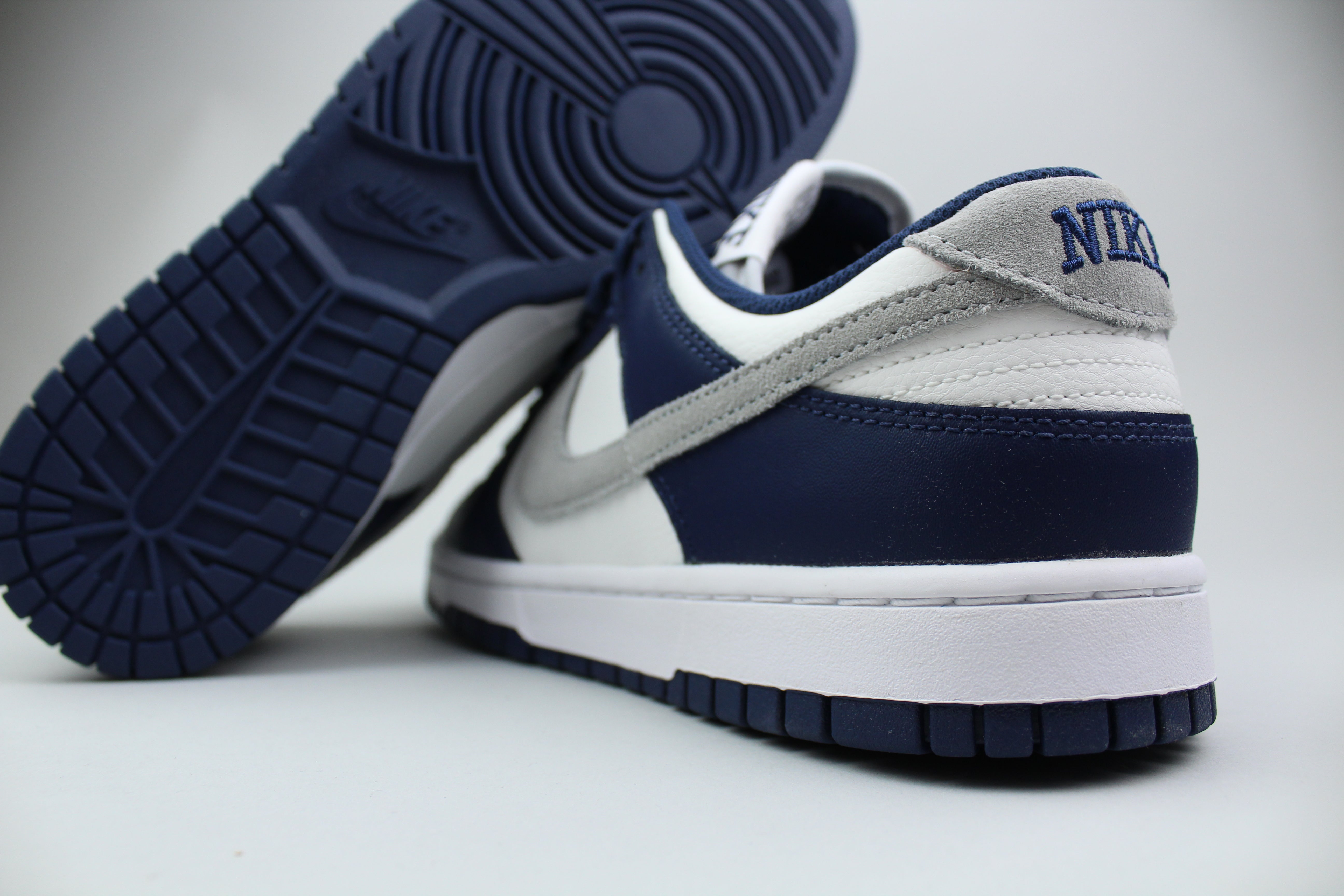 Nike Dunk Low 'Summit White Midnight Navy'-8636954083658-The Attic