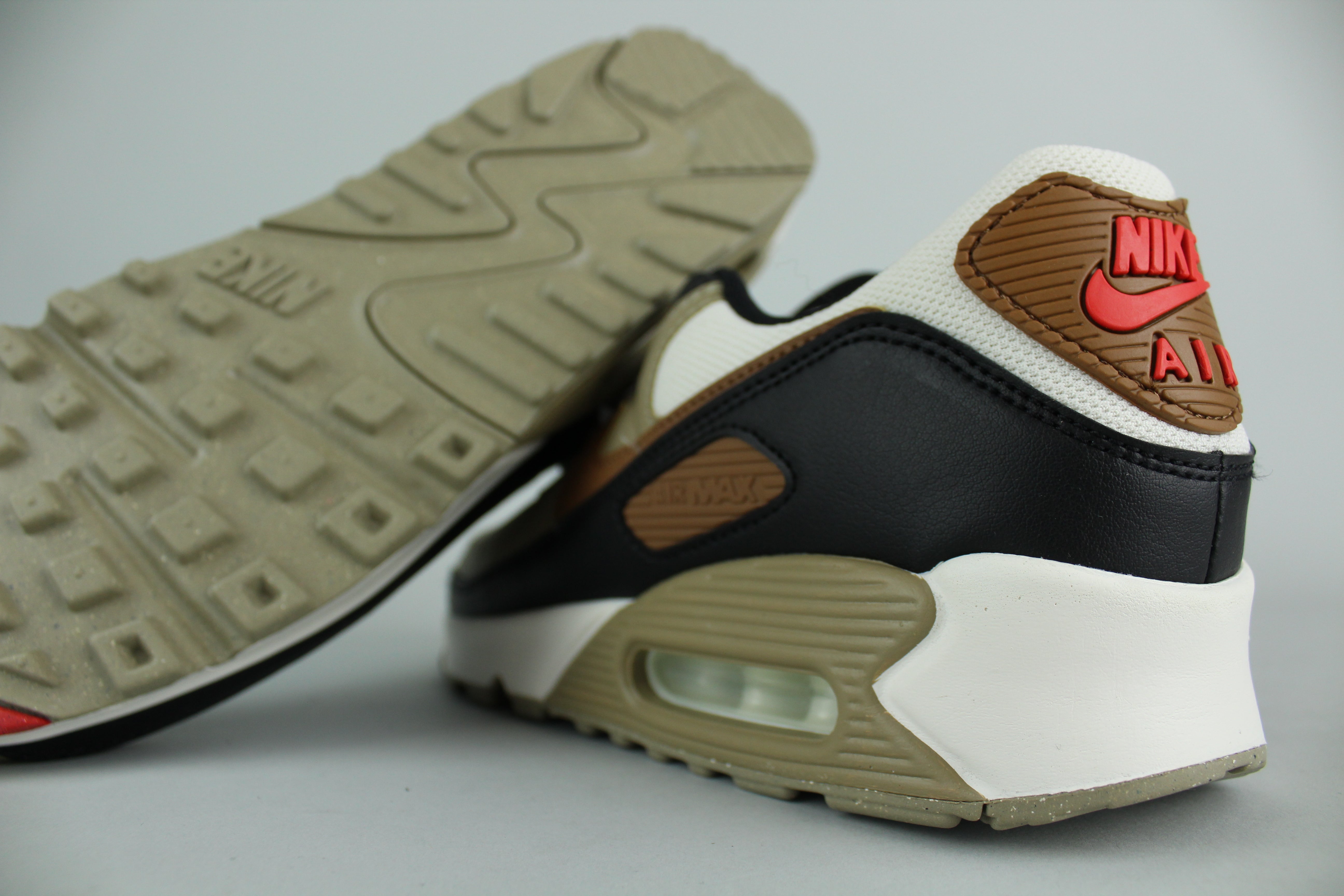 Nike Air Max 90 'Light British Tan Khaki'-10184127906122-The Attic