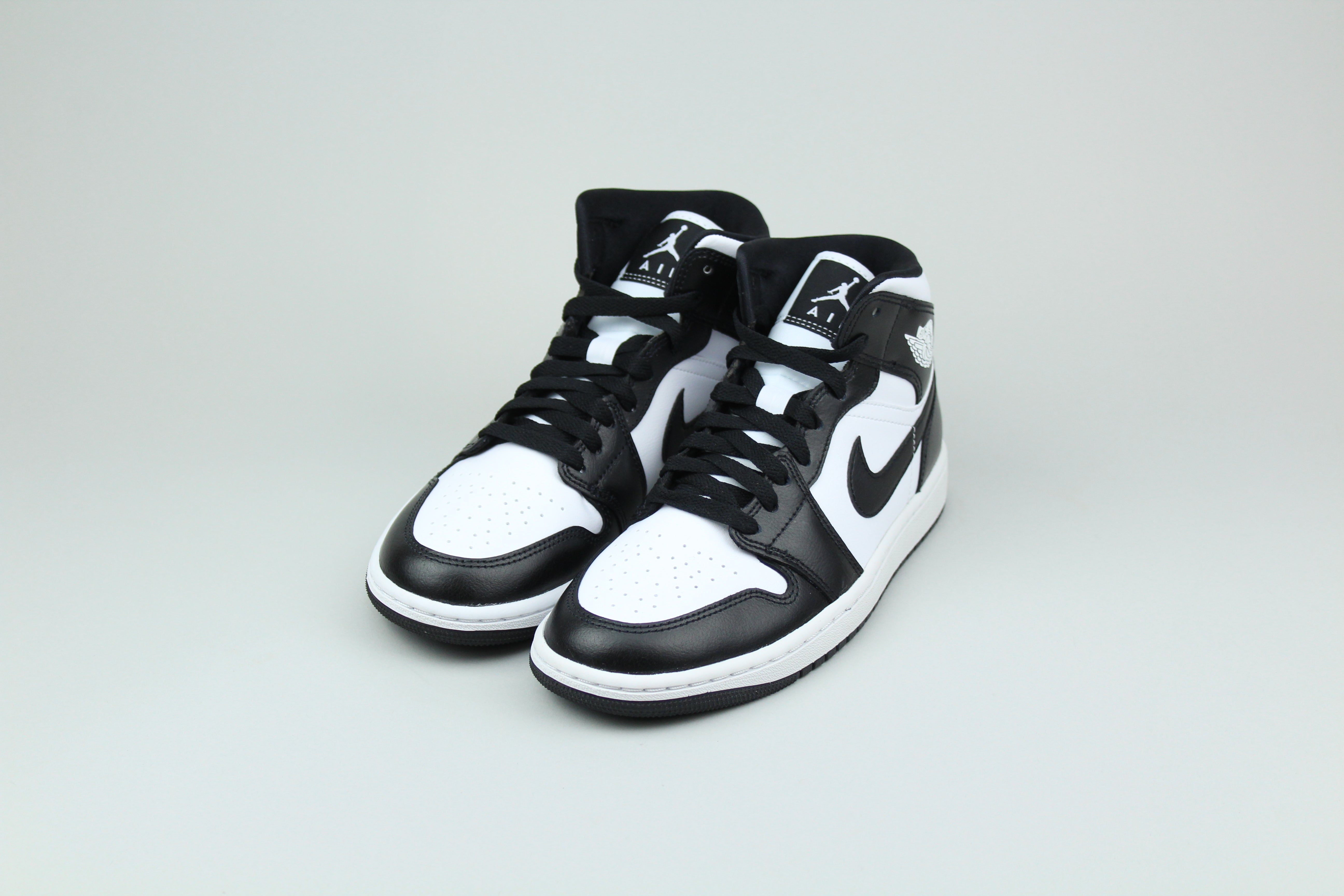 Air Jordan 1 Mid 'Panda' (Women's) - Size 39 (ARCHIVE)-10167697604938-The Attic
