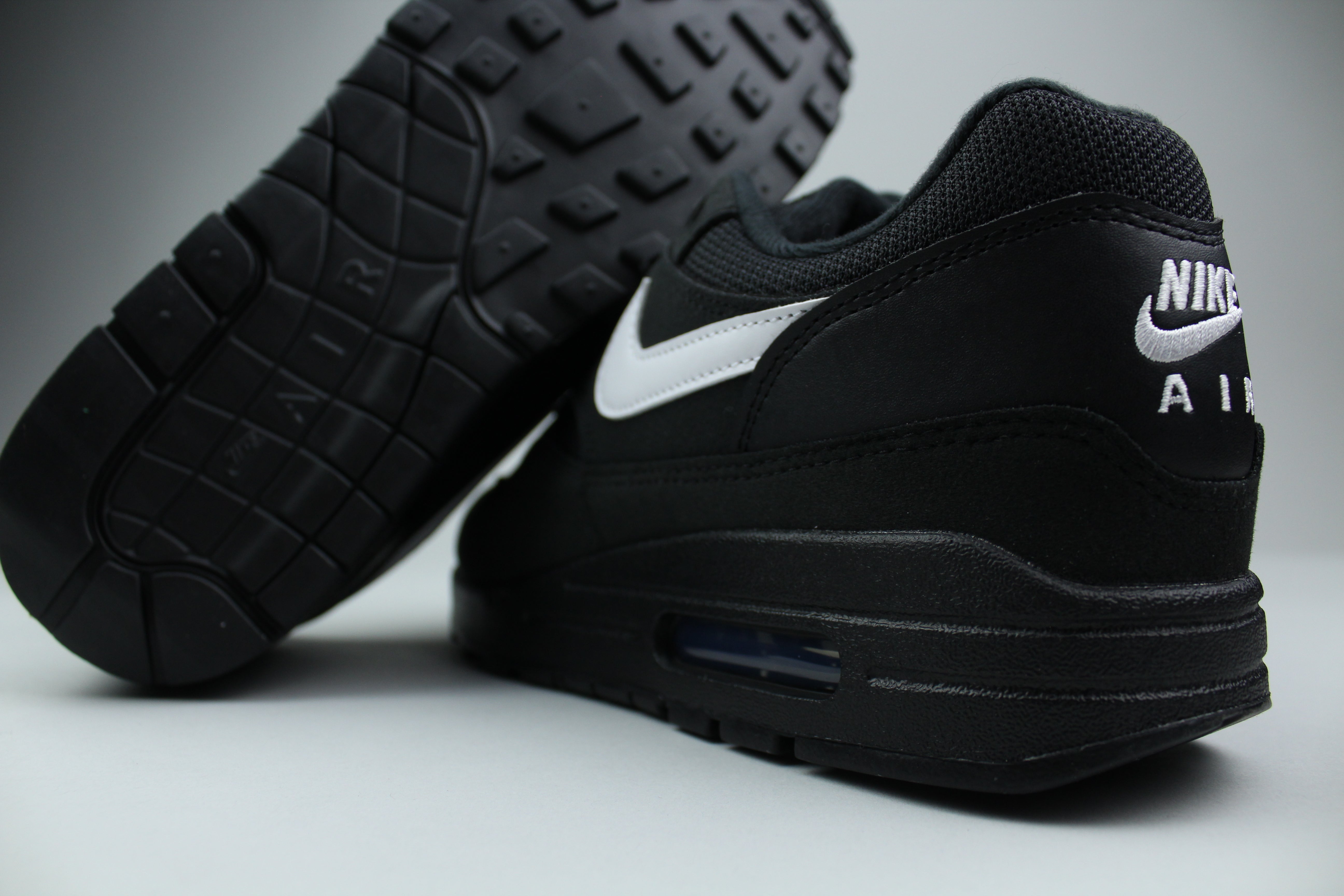Nike Air Max 1 'Black & White'-9623216750922-The Attic