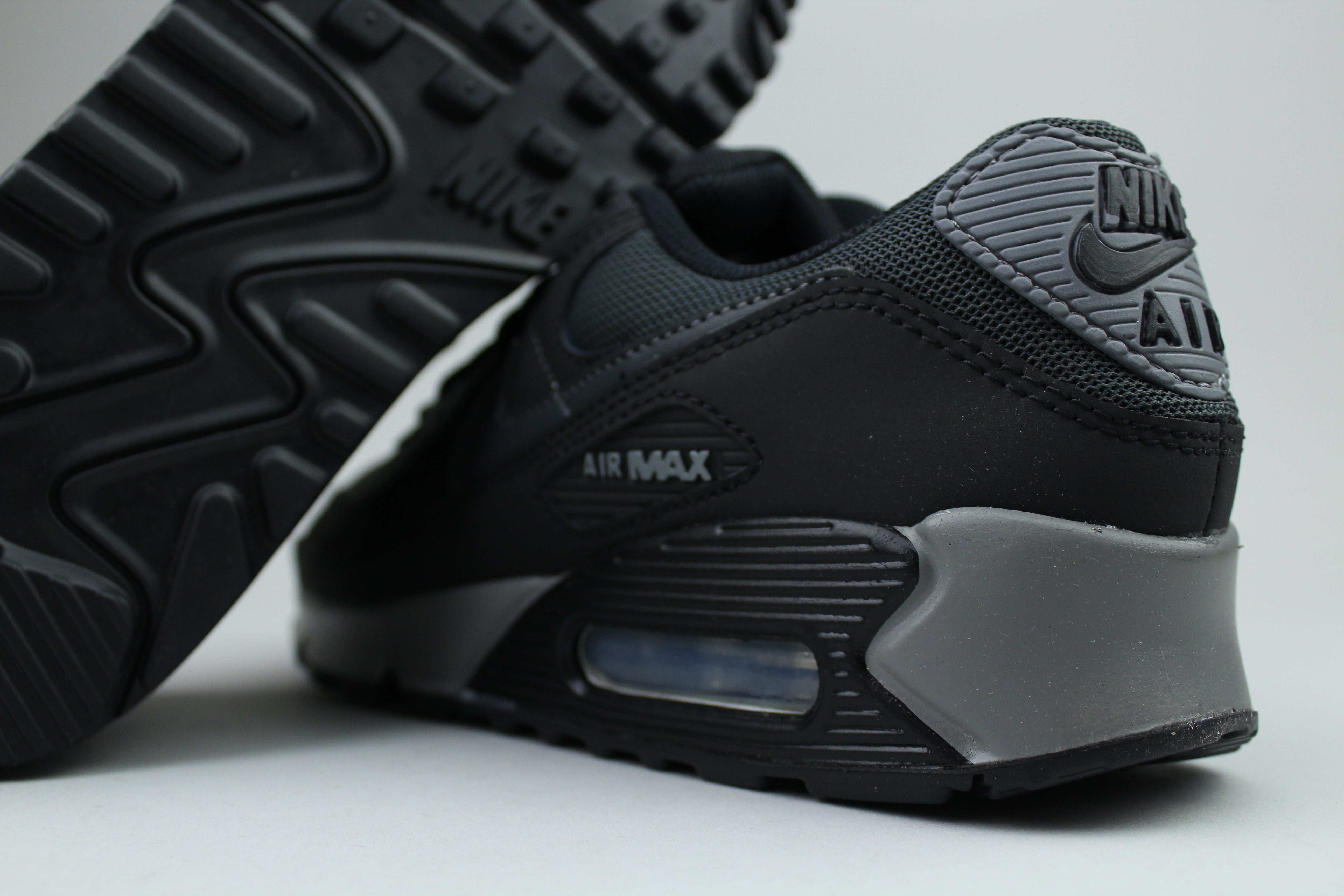 Nike Air Max 90 'Black Anthracite Cool Grey'-10052129849674-The Attic