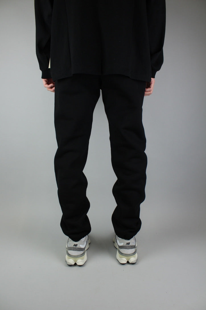 Fear of God Essentials Classic Sweatpants 'Black'-9579055579466-The Attic