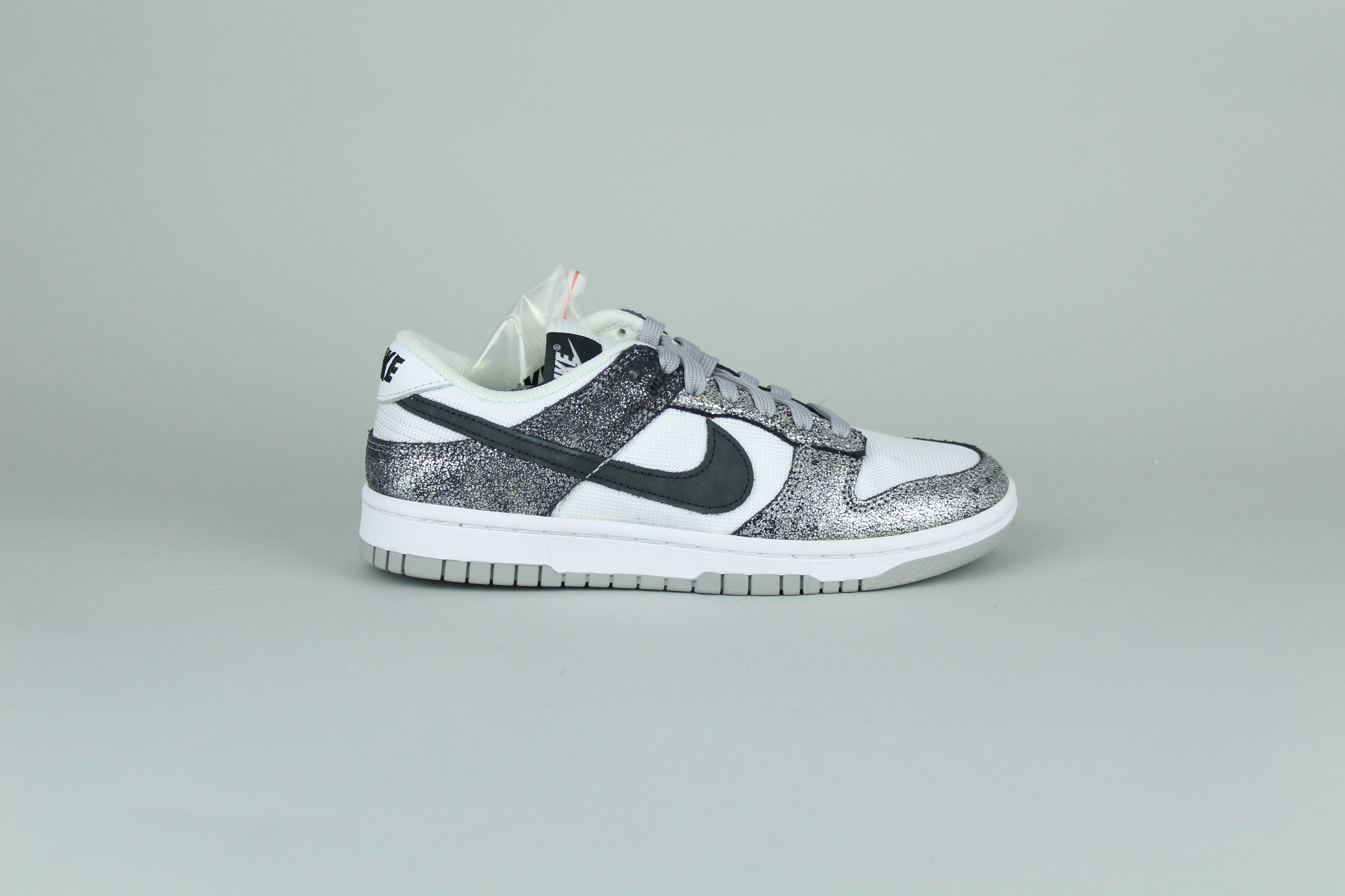 Nike Dunk Low 'Silver Leather' - Size 37.5 (ARCHIVE)