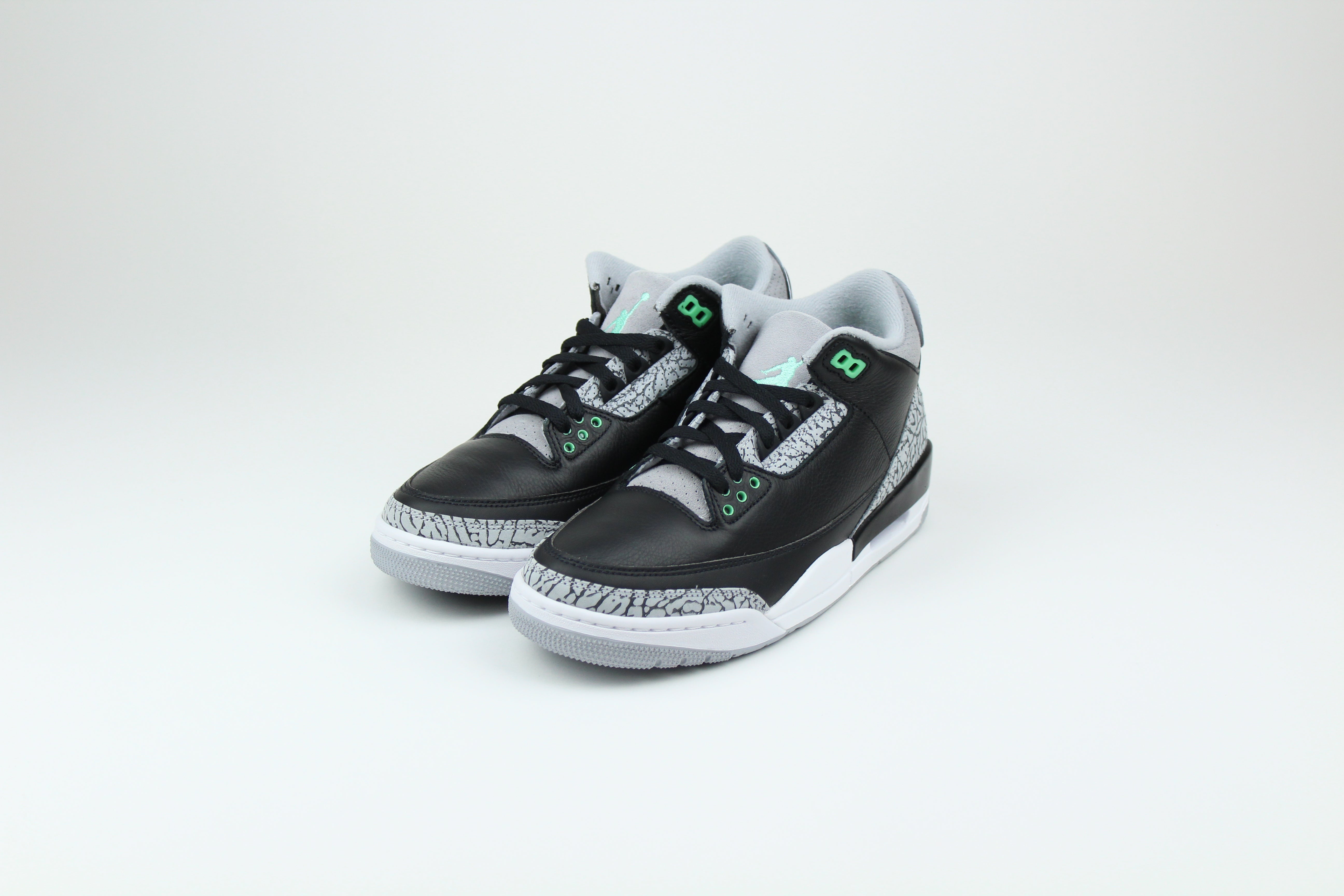 Air Jordan 3 'Green Glow'-10210504737098-The Attic