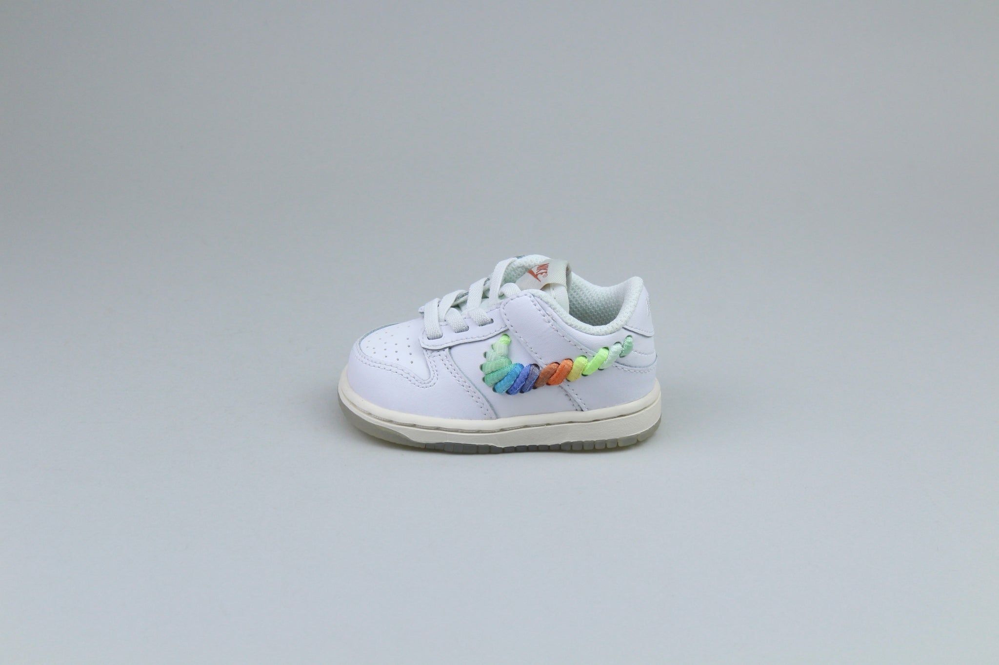 Nike Dunk Low SE White sneakers rainbow lace swoosh mens size 6.5 The Nike Dunk Low Rainbow Lace Swoosh Releases May 2024 main image 4