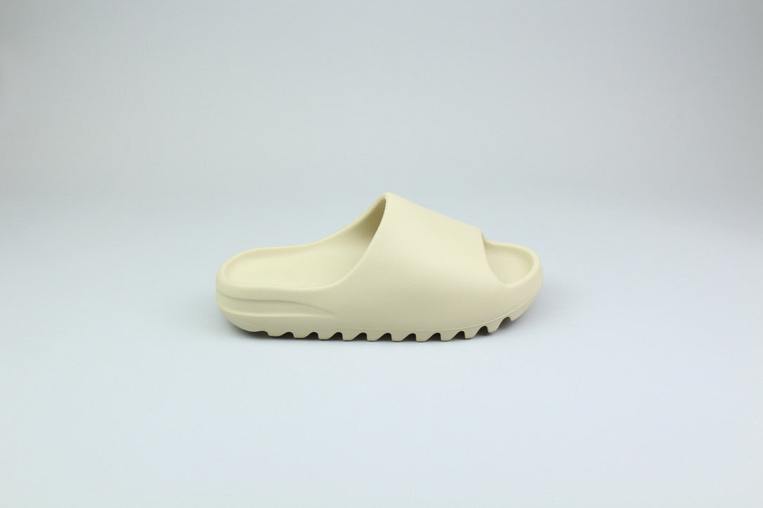 Adidas Yeezy Slide 'Bone' - Size 42 (ARCHIVE)-9587177849162-The Attic