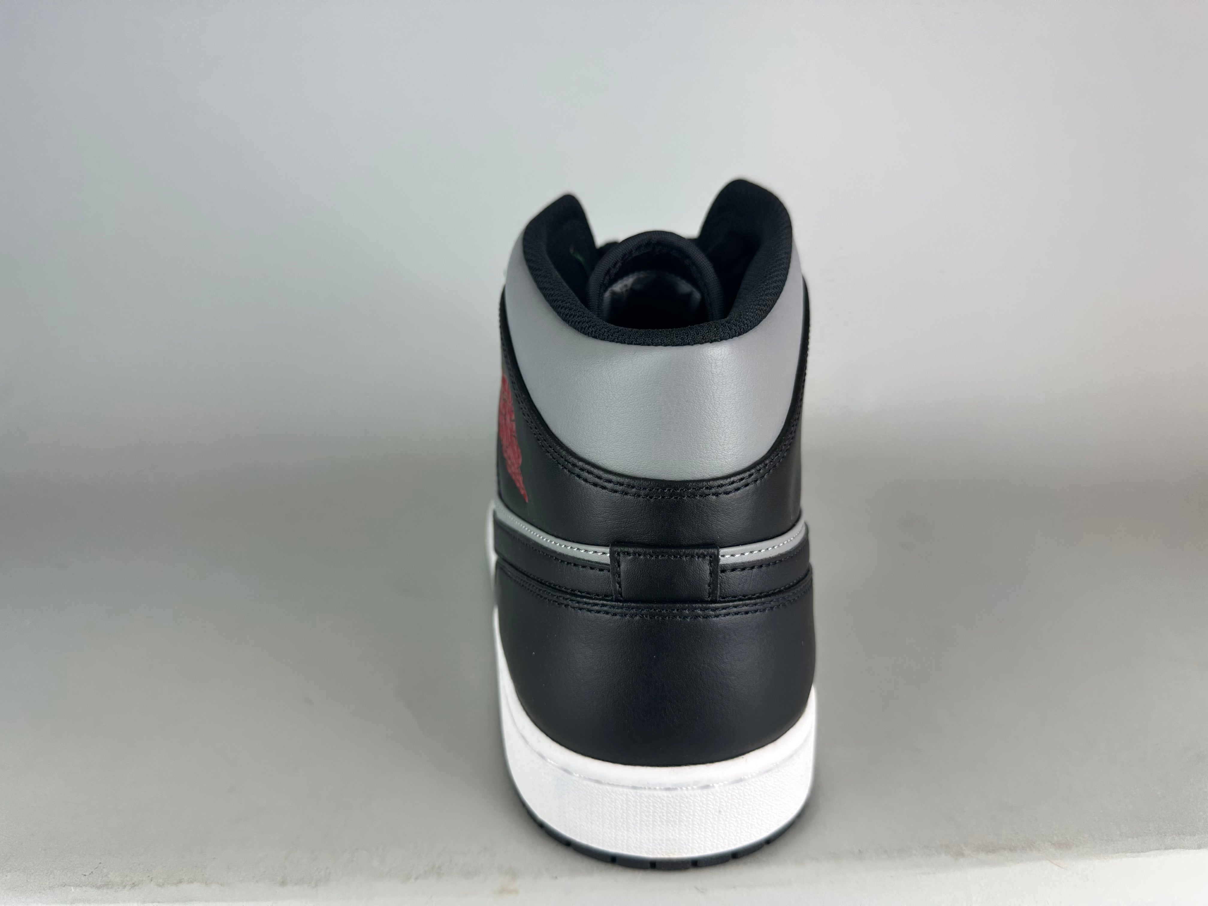 Air Jordan 1 Mid 'Shadow' - Size 52.5 (ARCHIVE)