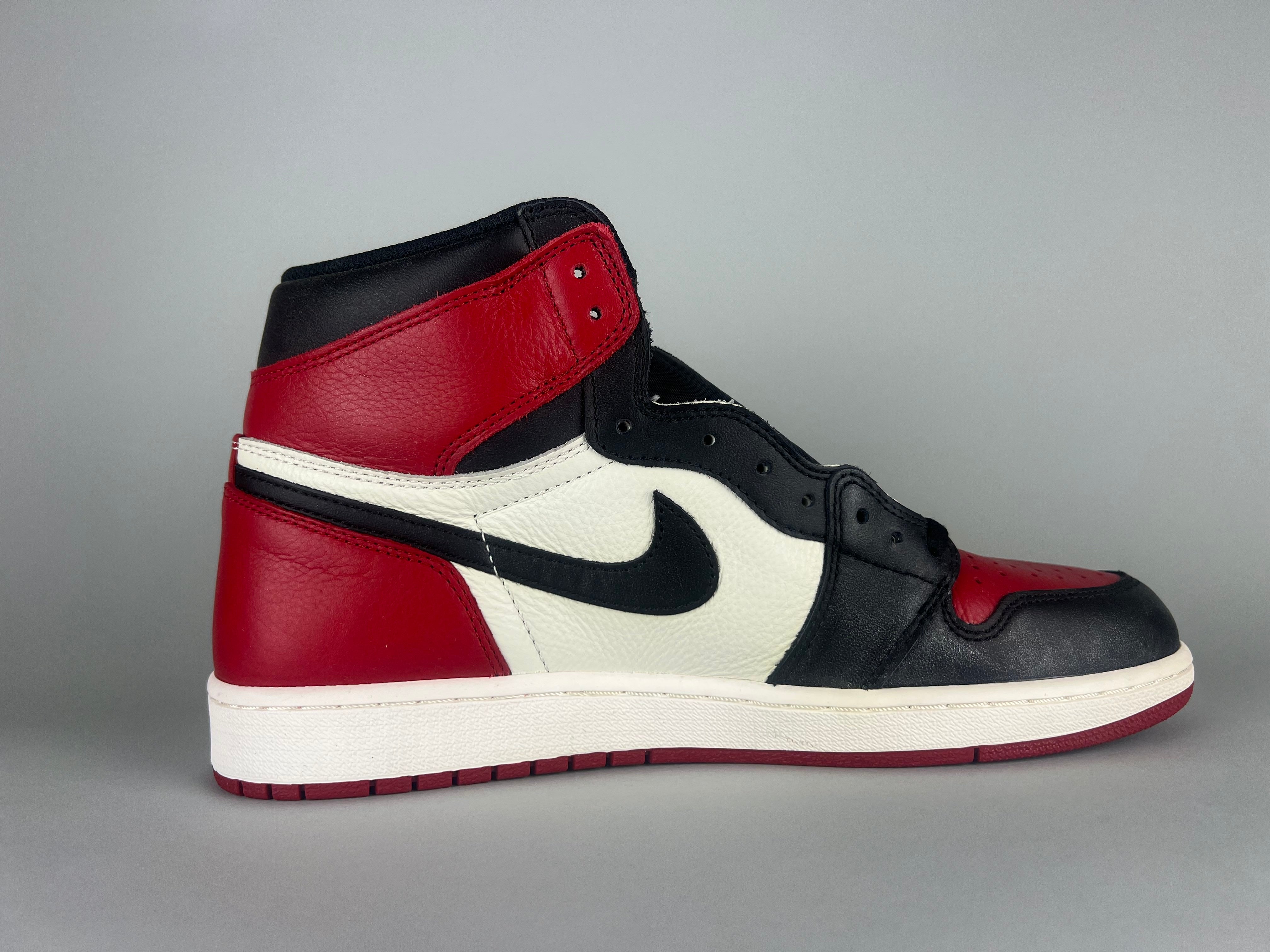 Air Jordan 1 Retro High OG 'Bred Toe - Size 46 (ARCHIVE)