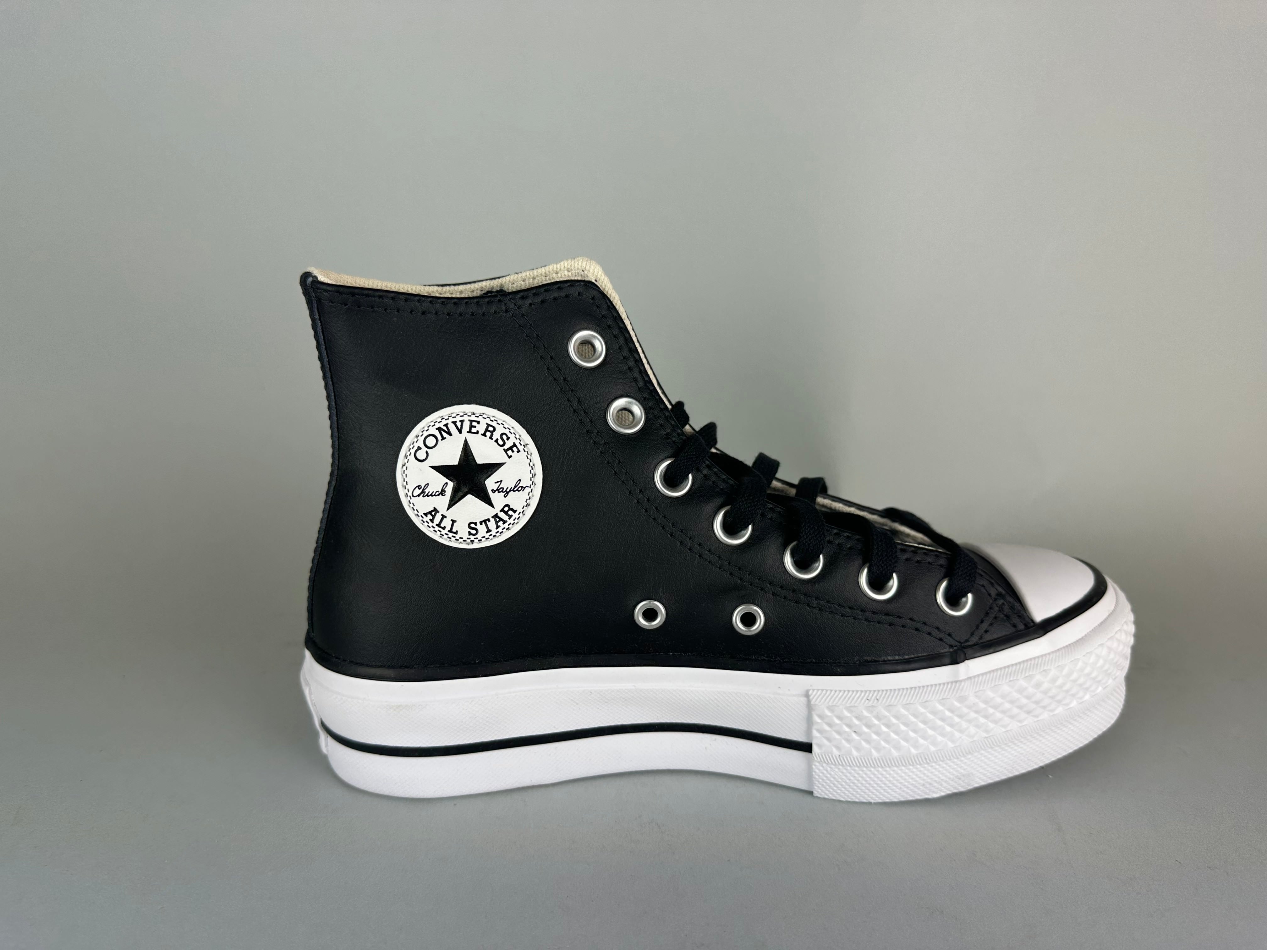 Converse Wmns Chuck Taylor All Star Lift High 'Black' - Size 36.5 (ARCHIVE)