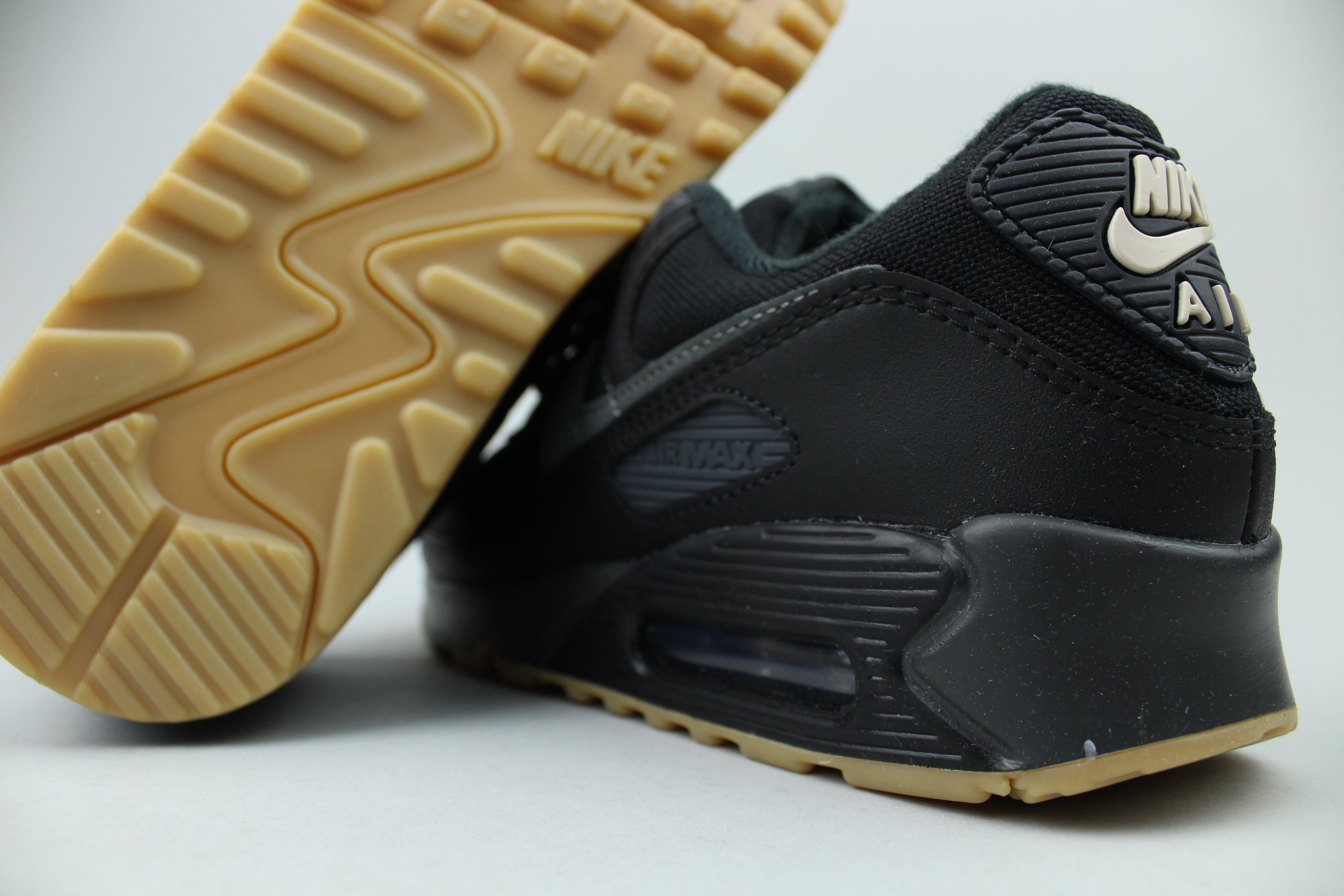 Nike Air Max 90 'Black Gum'-10119256277322-The Attic