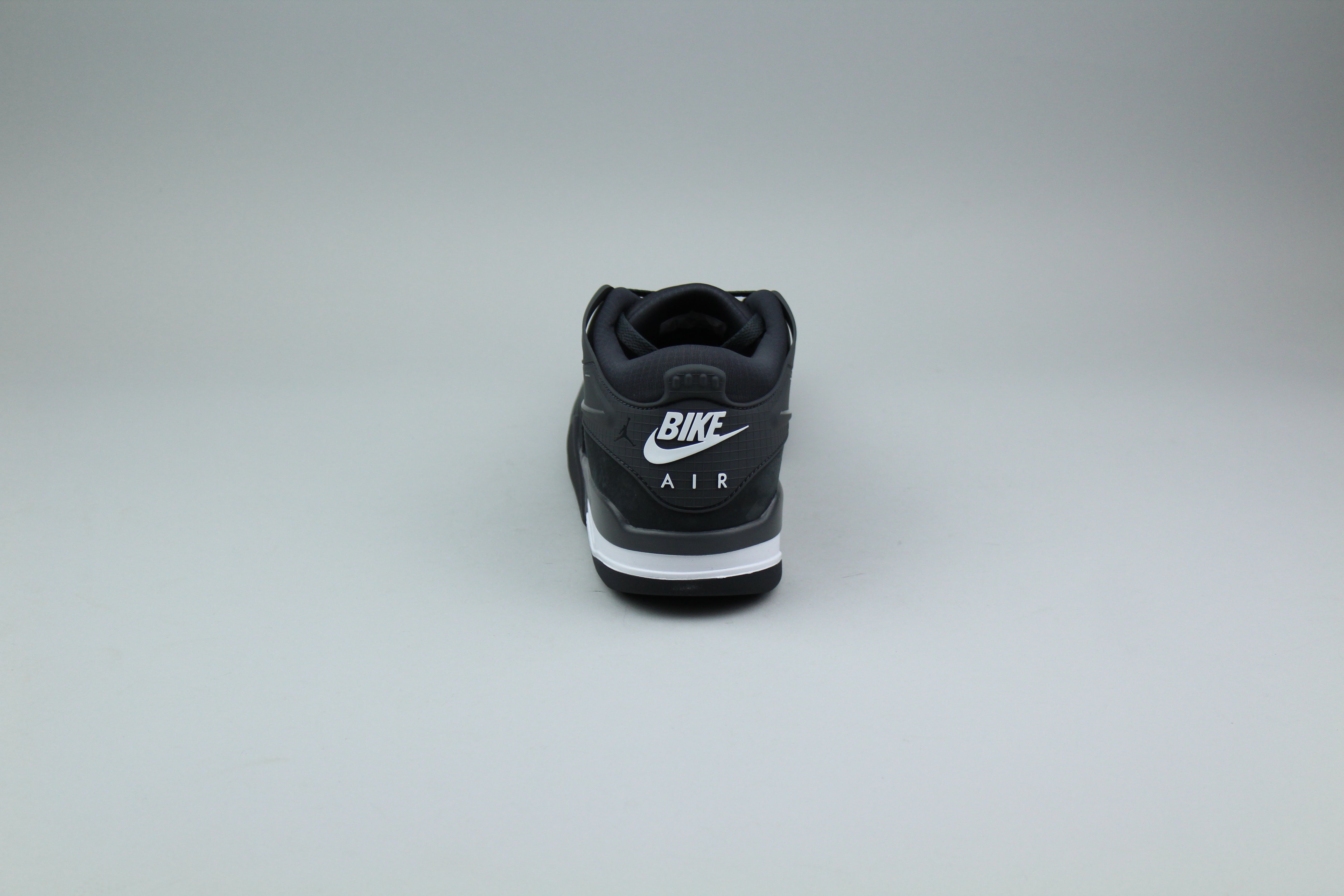 Nigel Sylvester x Air Jordan 4 RM 'Driveway Grey'-9573305778506-The Attic
