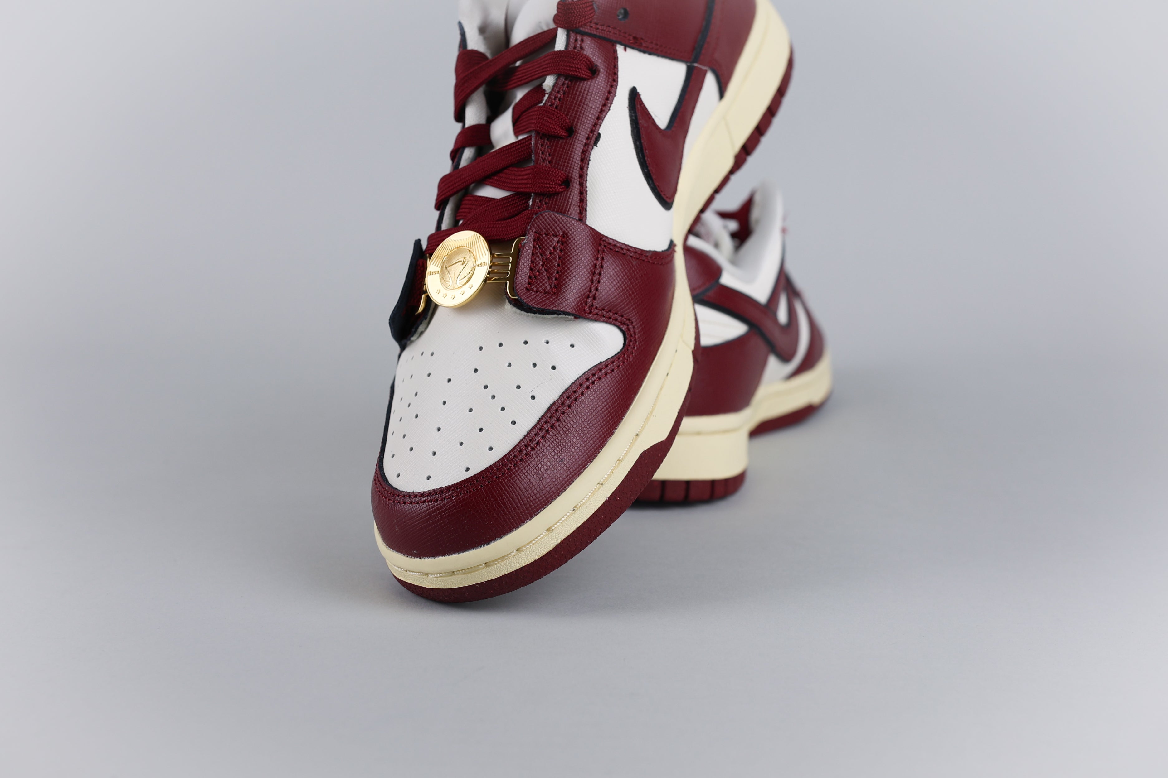 Nike Dunk Low SE Sisterhood Sail Team Red (W) - size 42.5 (ARCHIVE)-8749775520074-The Attic