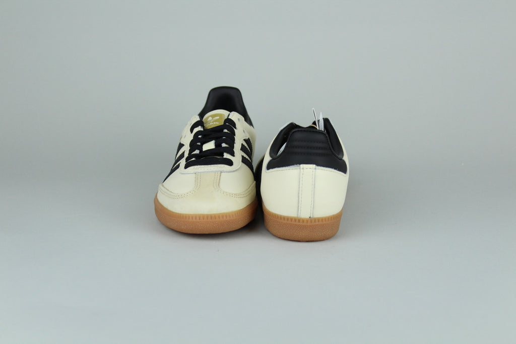 Adidas Samba OG Cream White Sand Strata women's sneakers side view, white and beige color scheme, classic low-top design, casual athletic footwear, vintage-inspired style