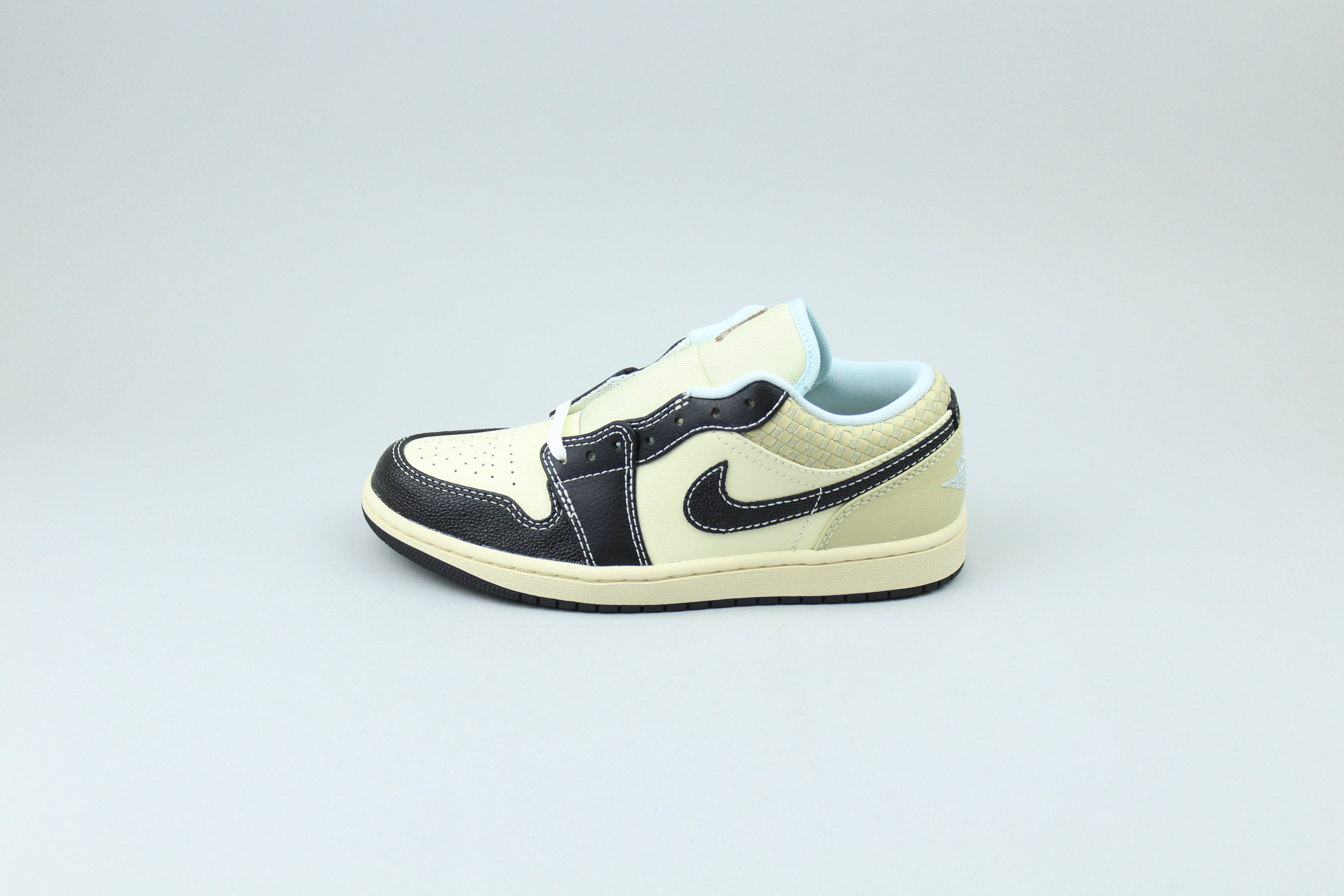 Air Jordan 1 Low SE 'Coconut Milk Black Muslin'-10108095267146-The Attic