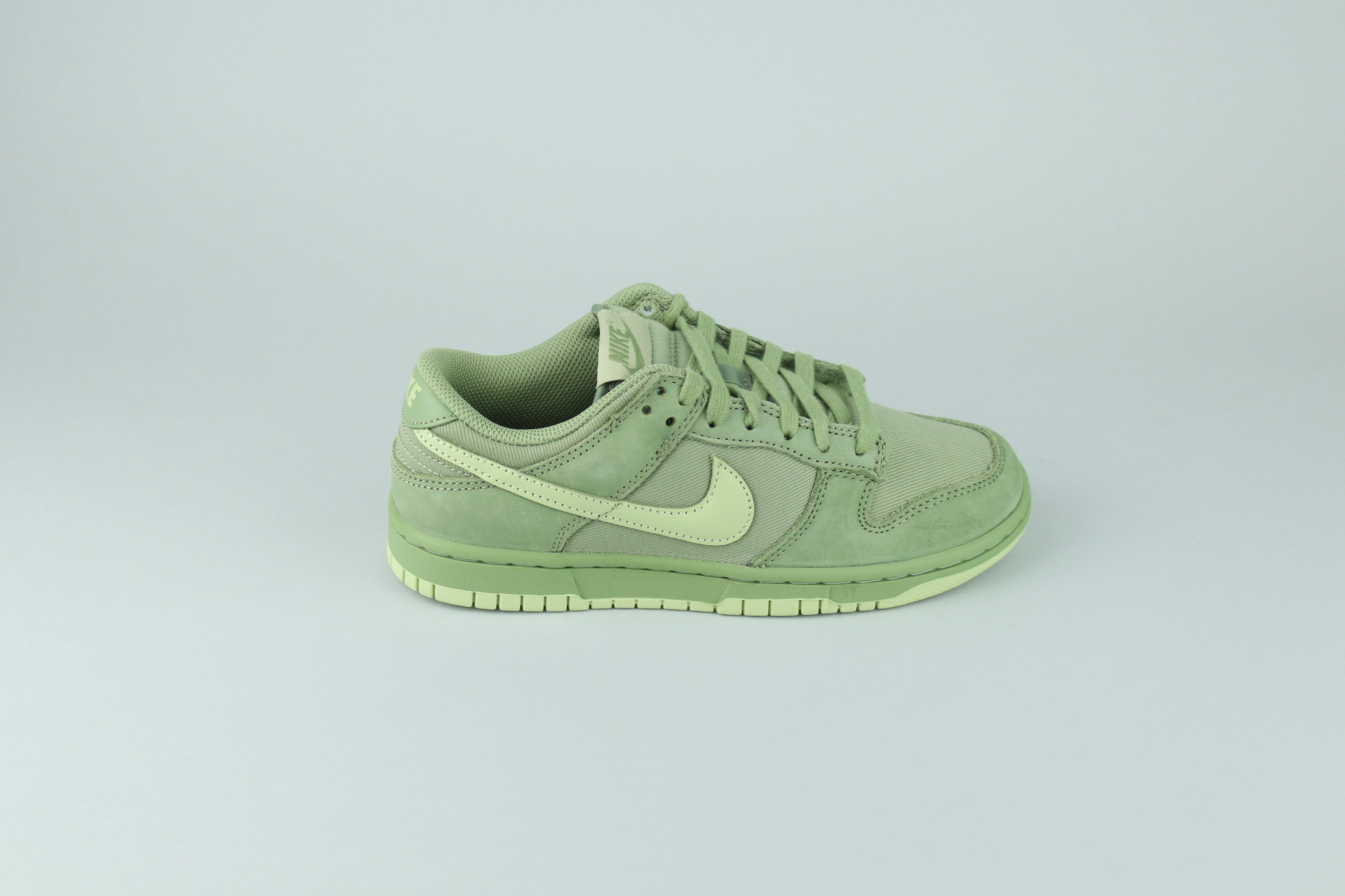 Nike Dunk Low Retro Premium 'Oil Green Olive Aura' - Size 38 (ARCHIVE)-10191428550986-The Attic