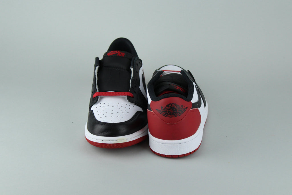 Air Jordan 1 Retro Low OG 'Black Toe' - Size 43 (ARCHIVE)-10233631572298-The Attic