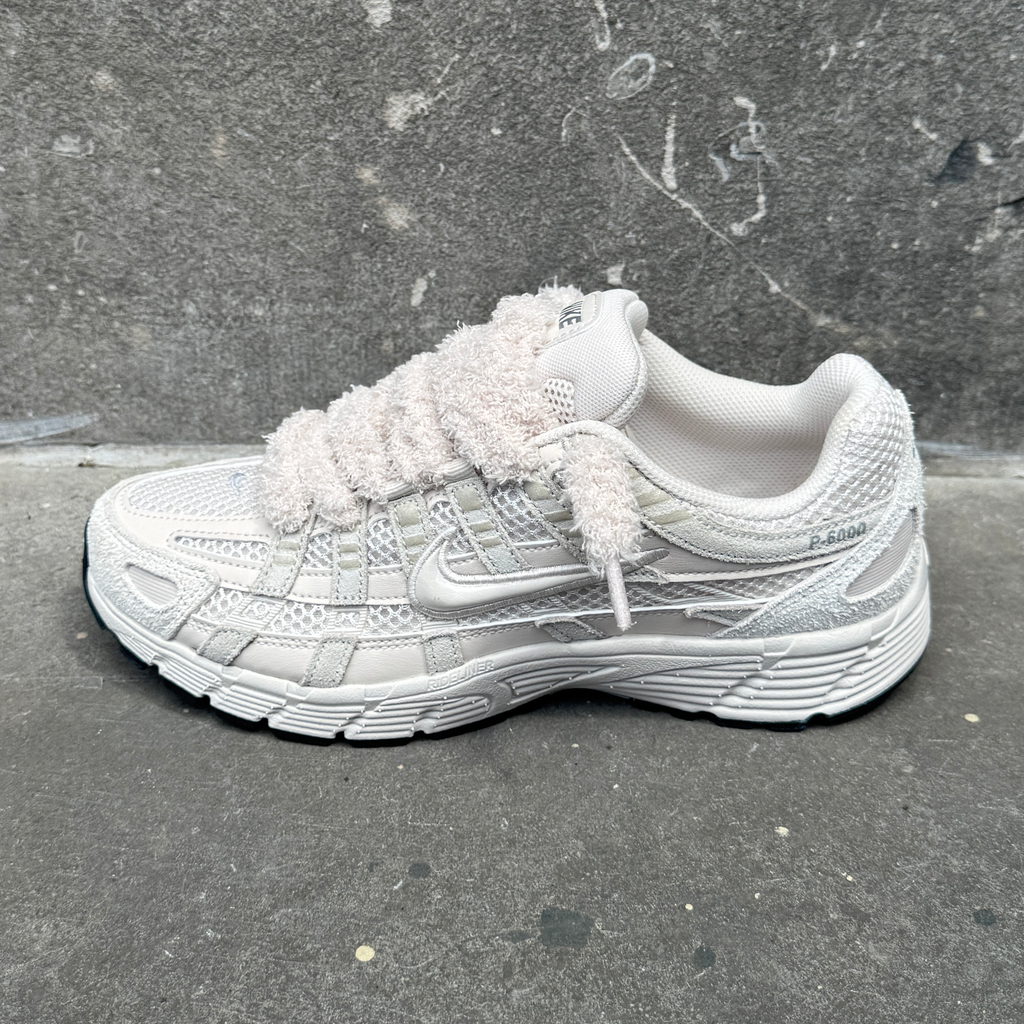 Ultra Fluffy Laces 'Beige'-10271878381898-The Attic