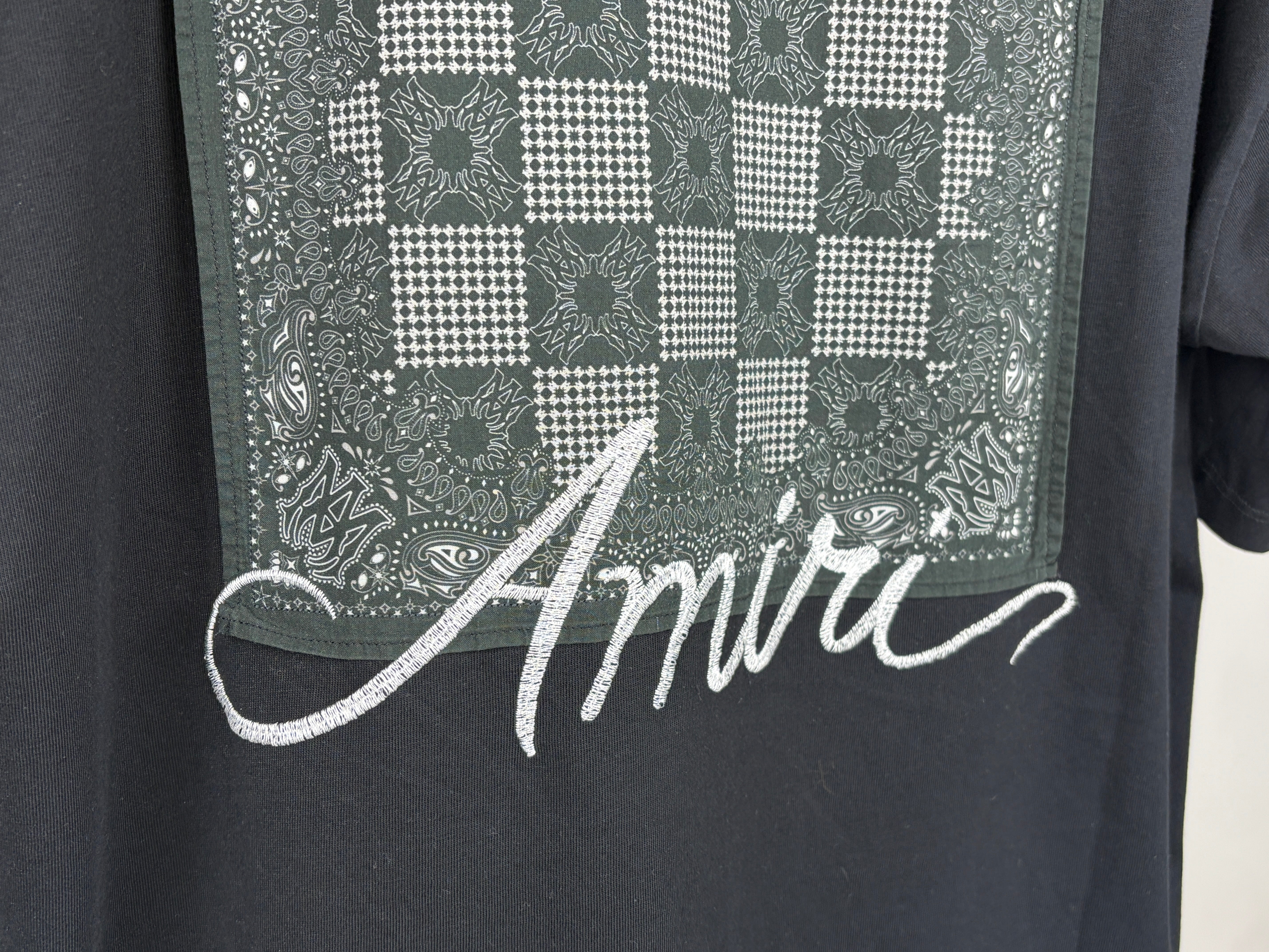Amiri Logo-Embroidered Bandana-Patch T-Shirt 'Black' - Size L (ARCHIVE)