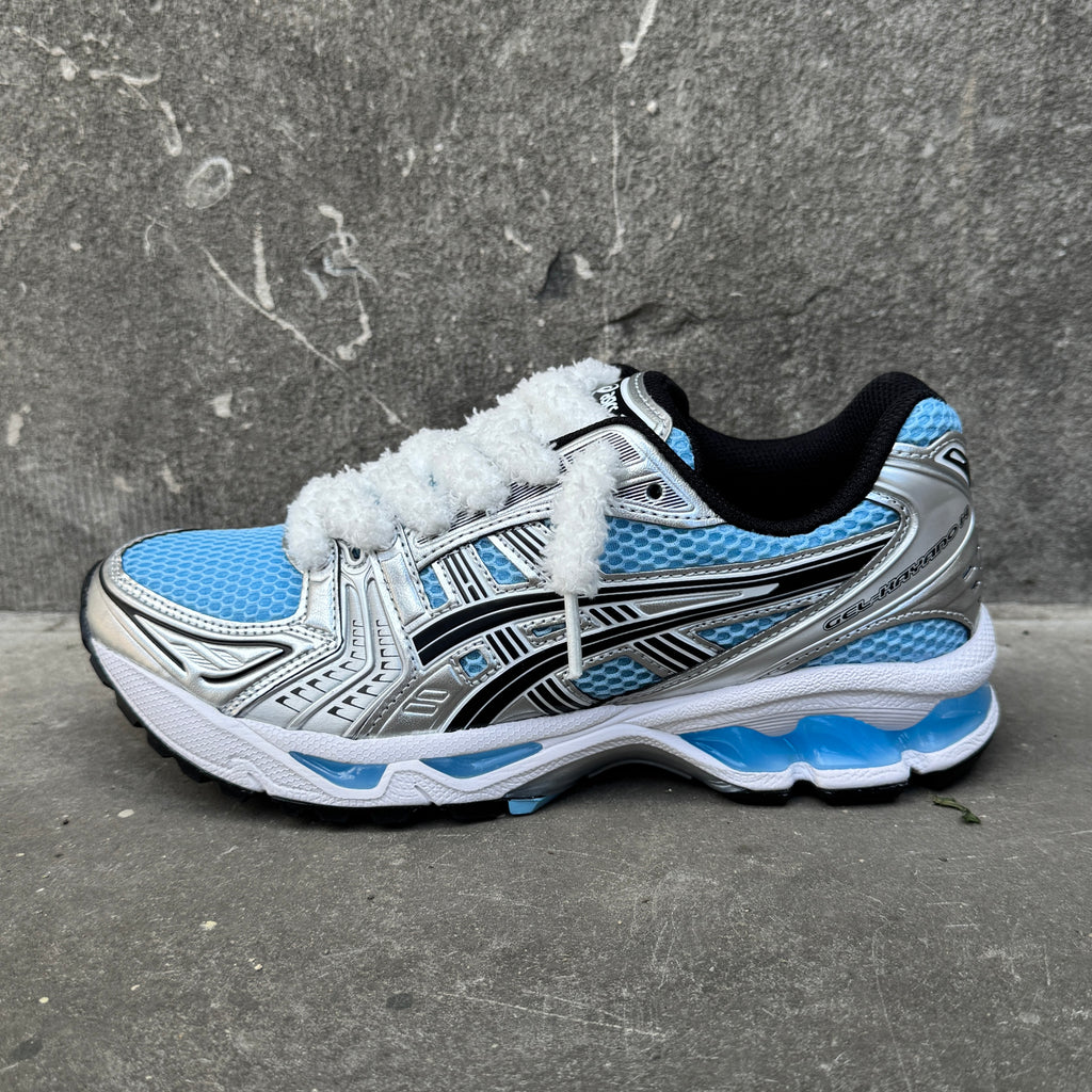 Fluffy Laces 'White'-10271809208650-The Attic