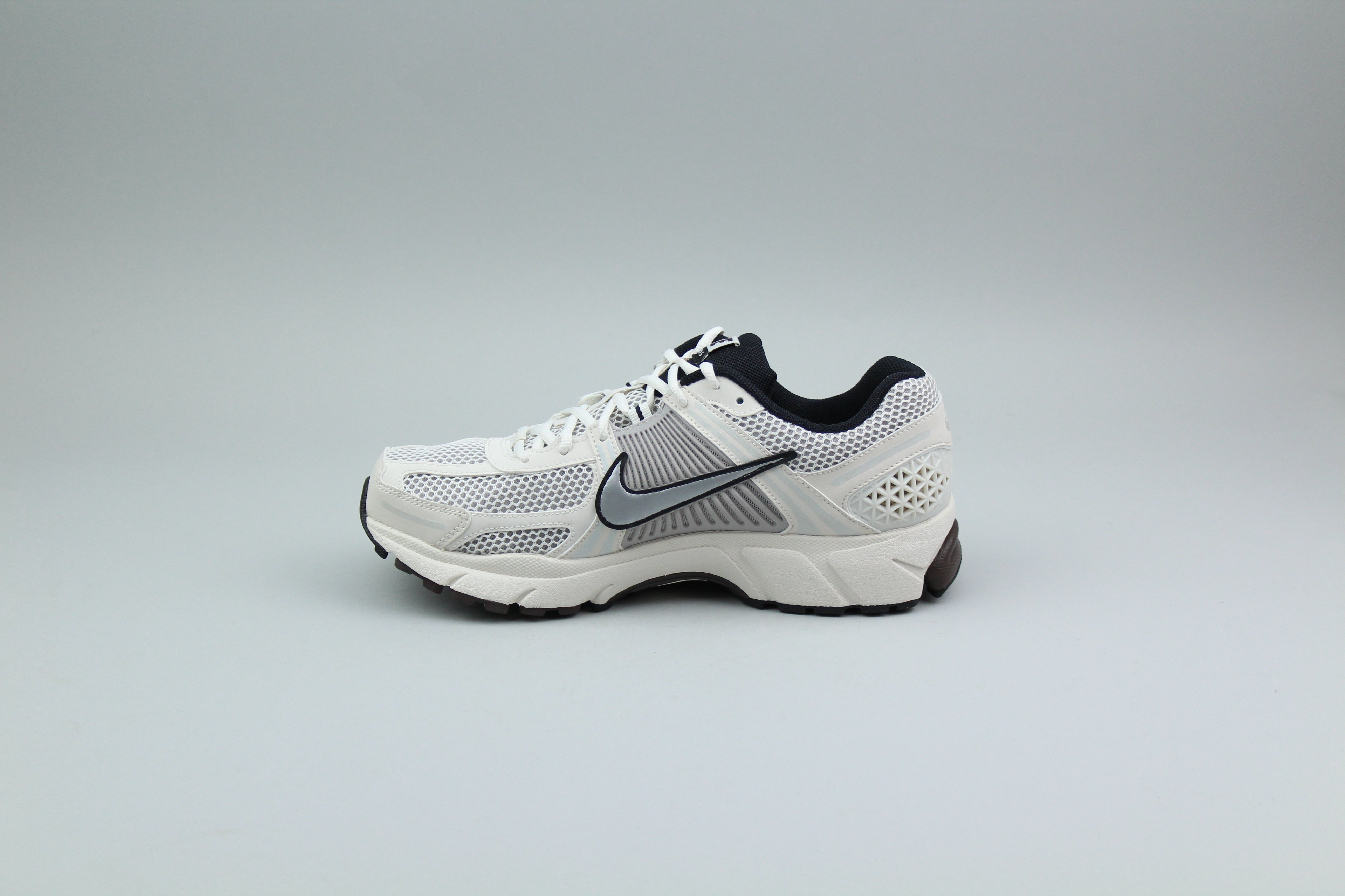 Nike Zoom Vomero 5 'Phantom Sail'-9559187554634-The Attic