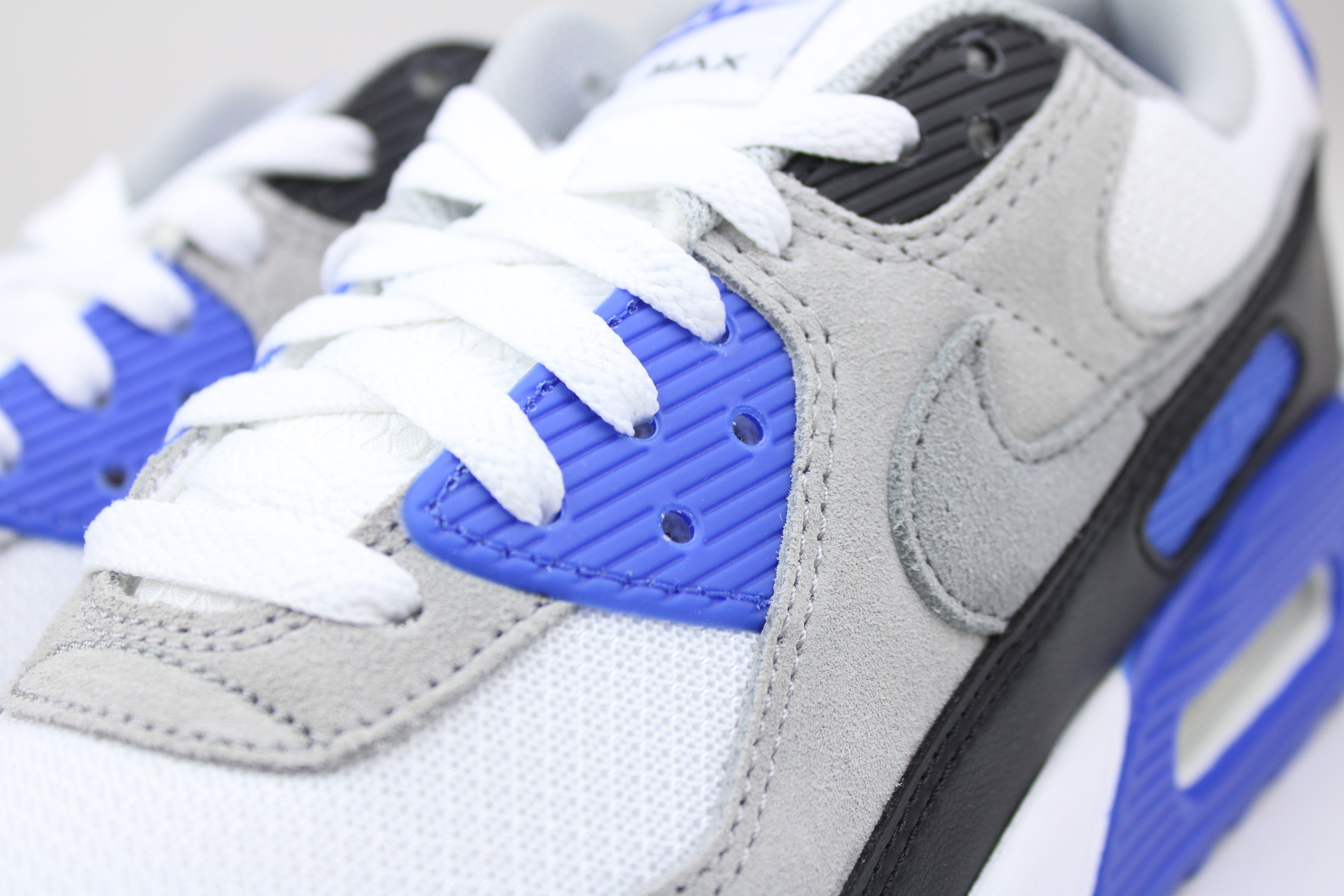 Nike Air Max 90 'Hyper Royal'-10230775021898-The Attic