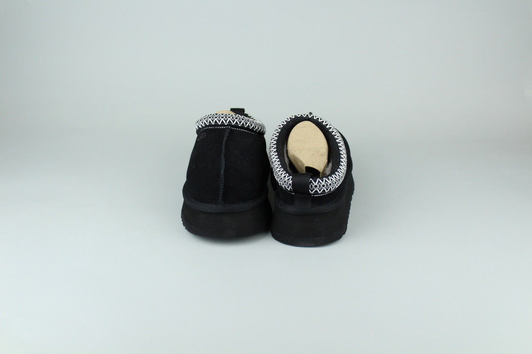 UGG Tazz 'Black' - Size 39 (ARCHIVE)