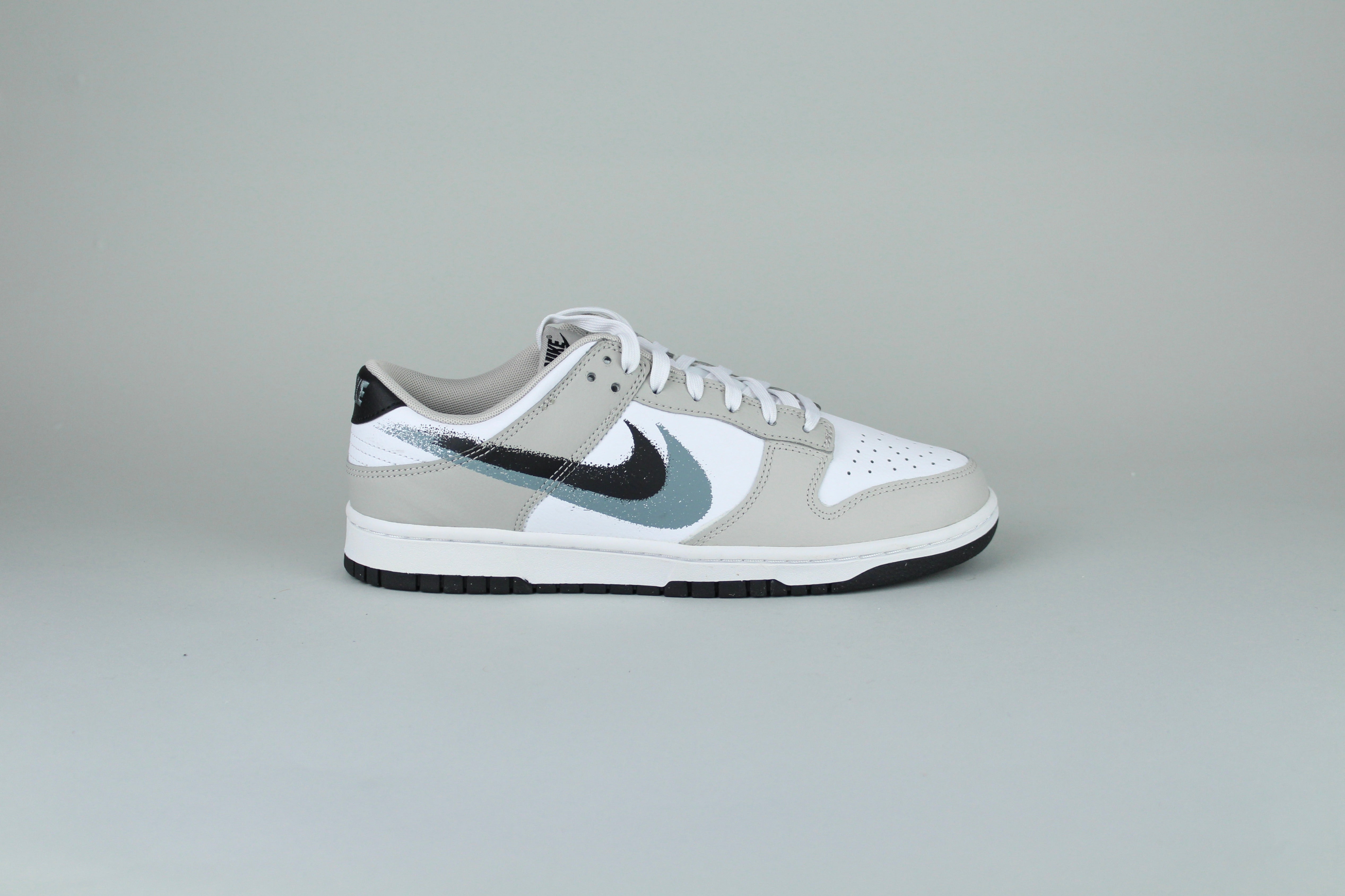 Nike Dunk Low 'Stencil Swoosh' - Size 43 (ARCHIVE)