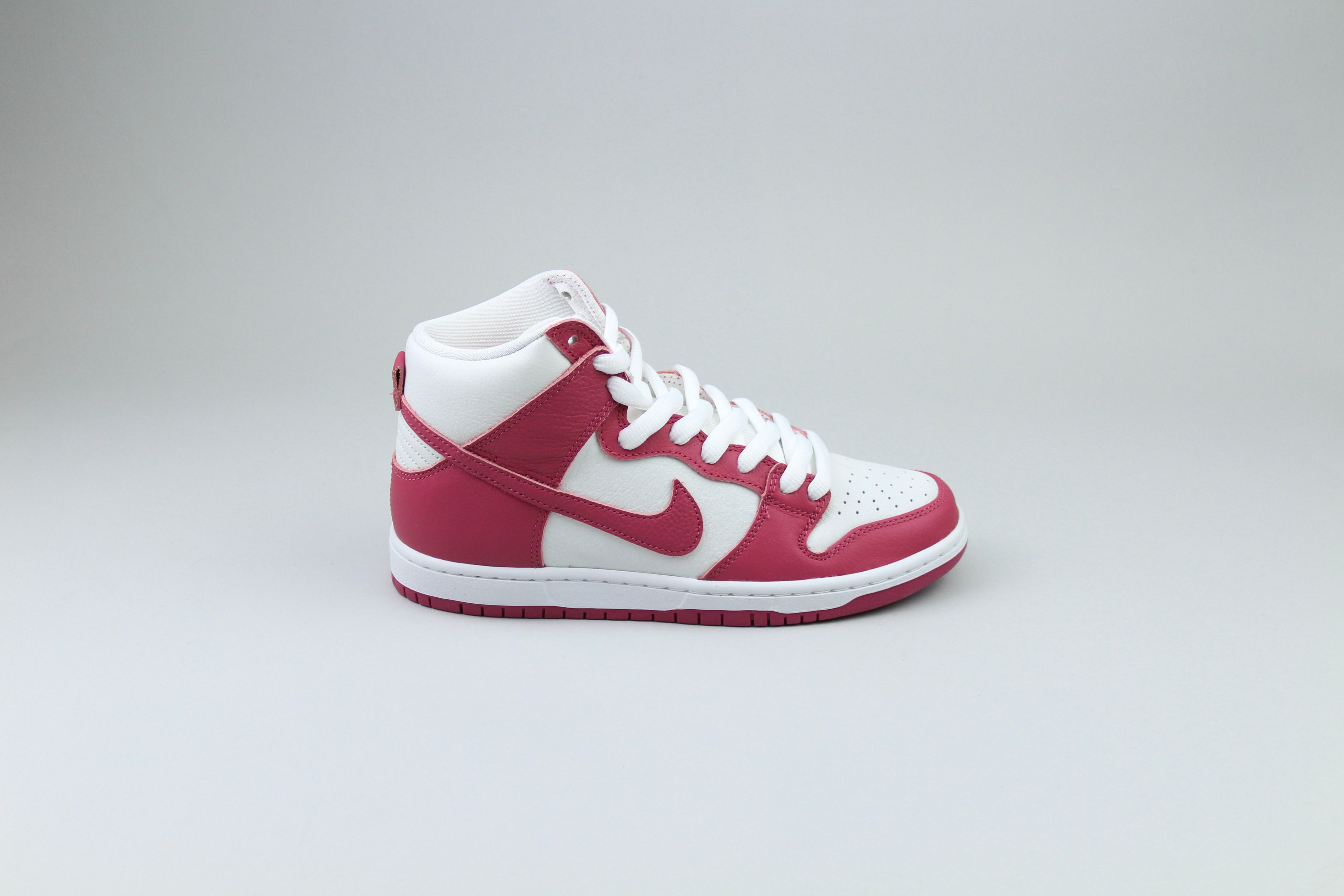Dunk High Pro SB 'Sweet Beet' (2022) - Size 40 (ARCHIVE)-10001044799818-The Attic
