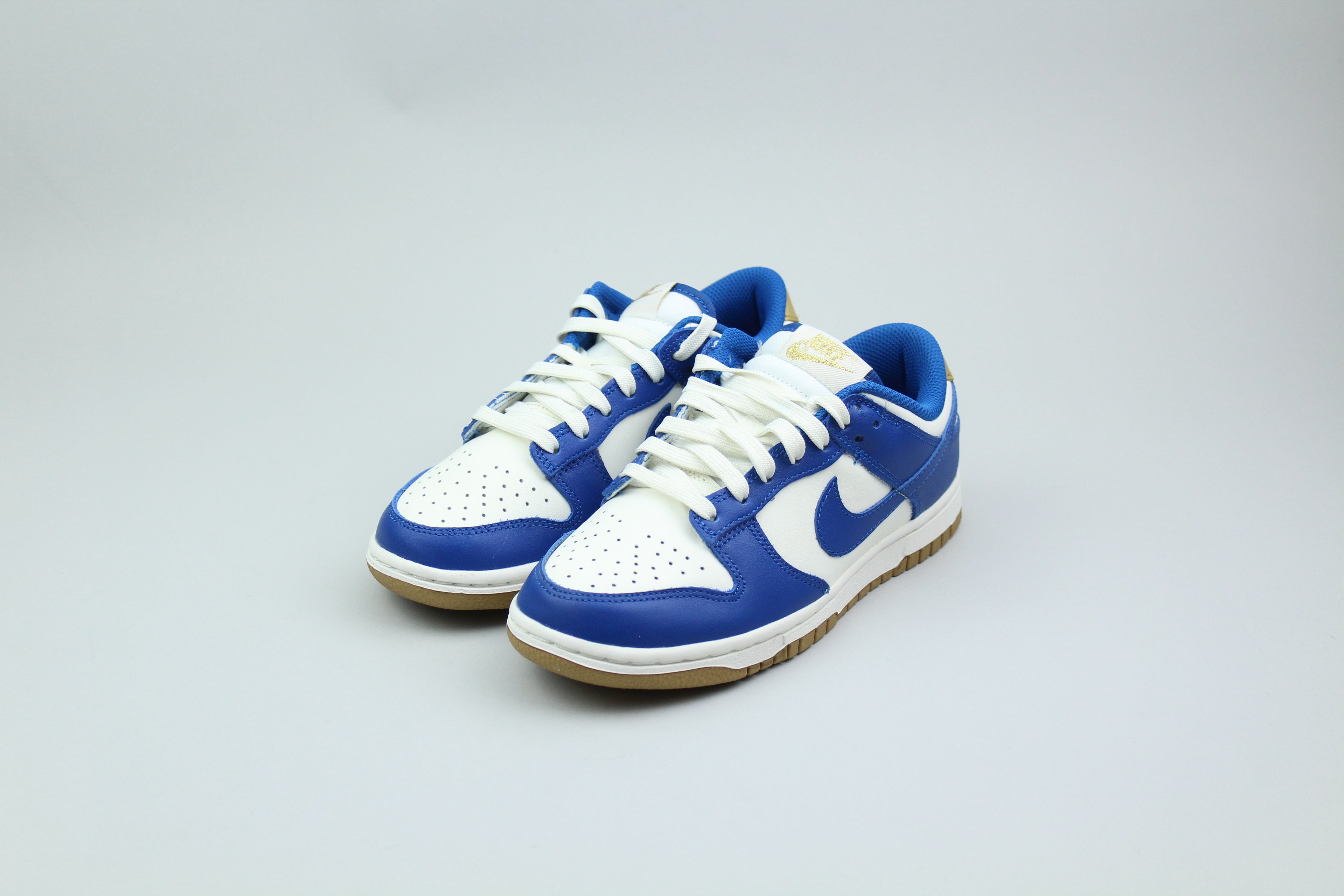 Nike Dunk Low 'Kansas City Royals'-8764151759178-The Attic