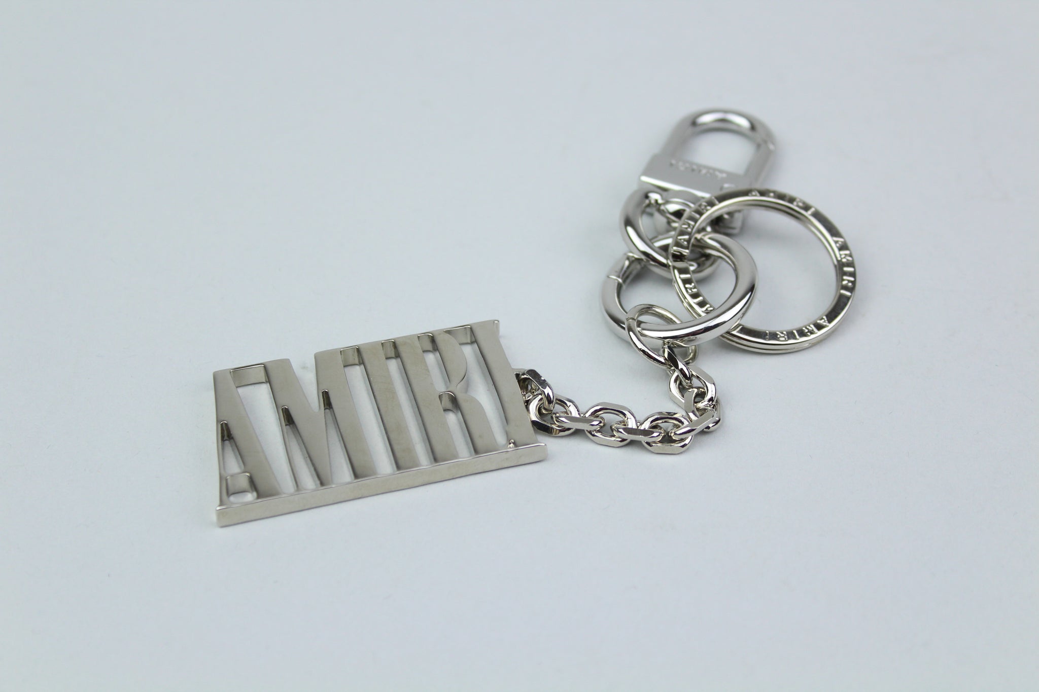 Amiri Keychain 'Silver' – The Attic